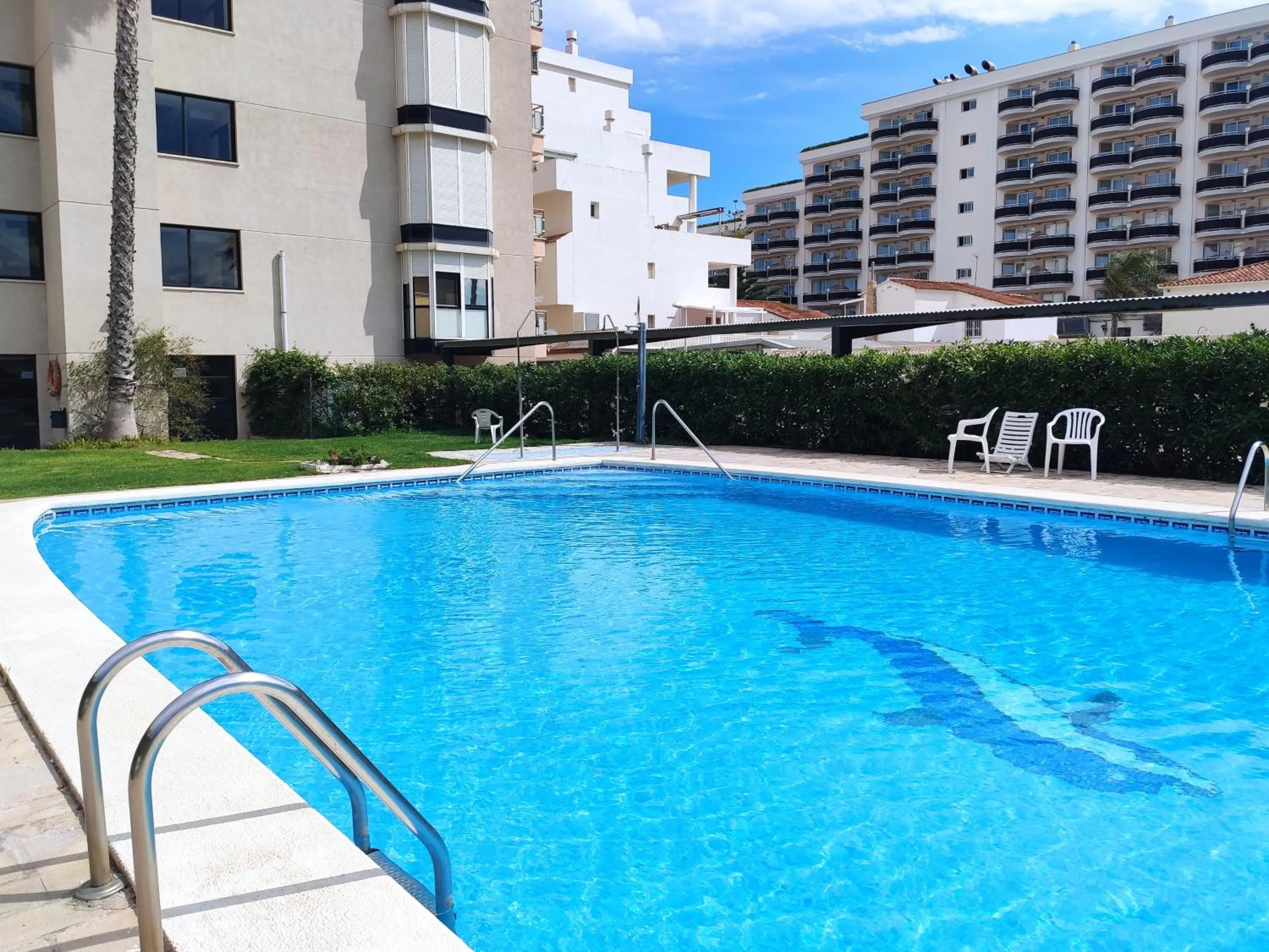 Swimming pool in Apartamentos Surfing 3000