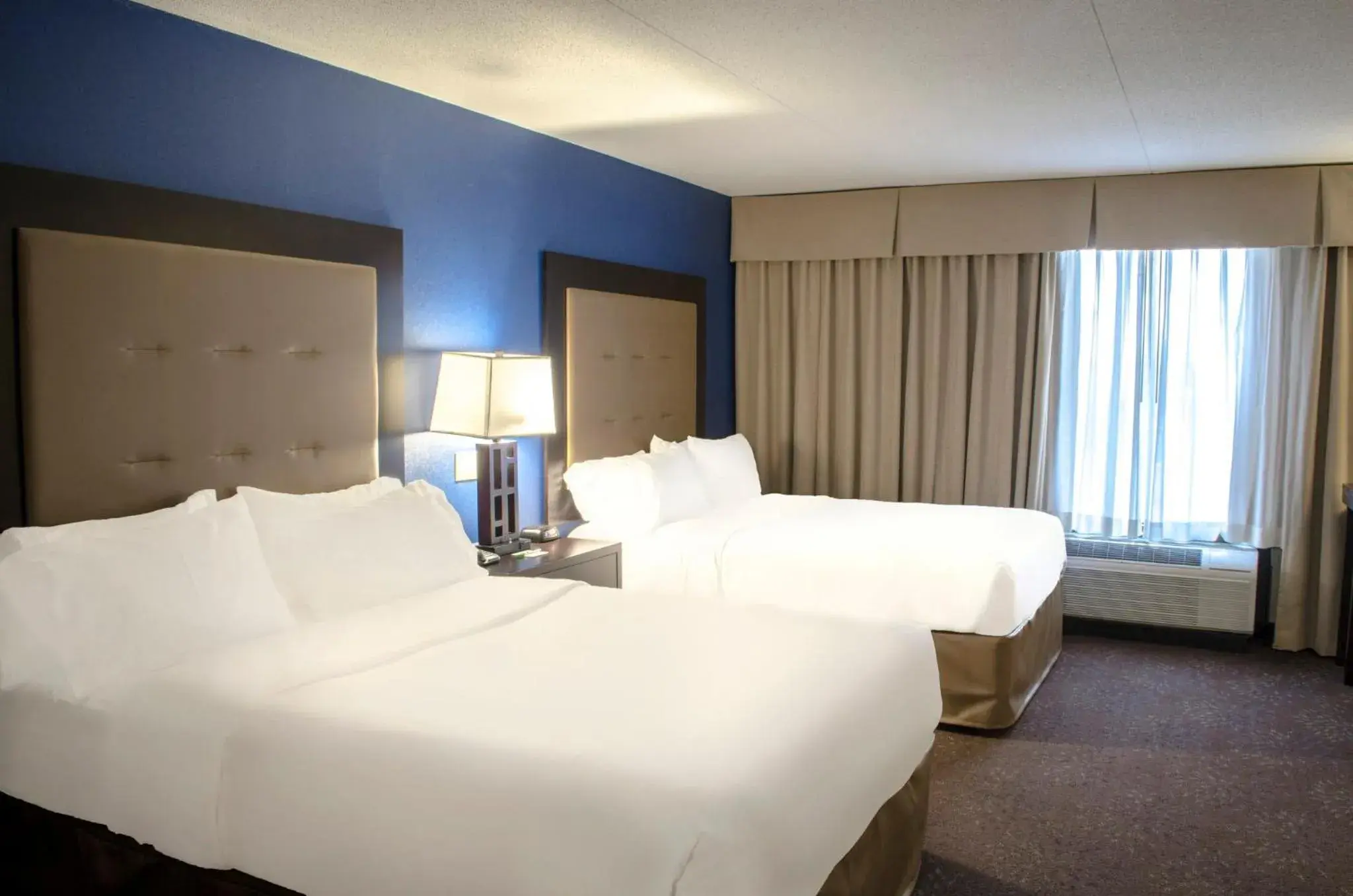 Executive Queen Room with Two Queen Beds in Holiday Inn Fargo by IHG Executive Queen Room with Two Queen Beds in Holiday Inn Fargo by IHG