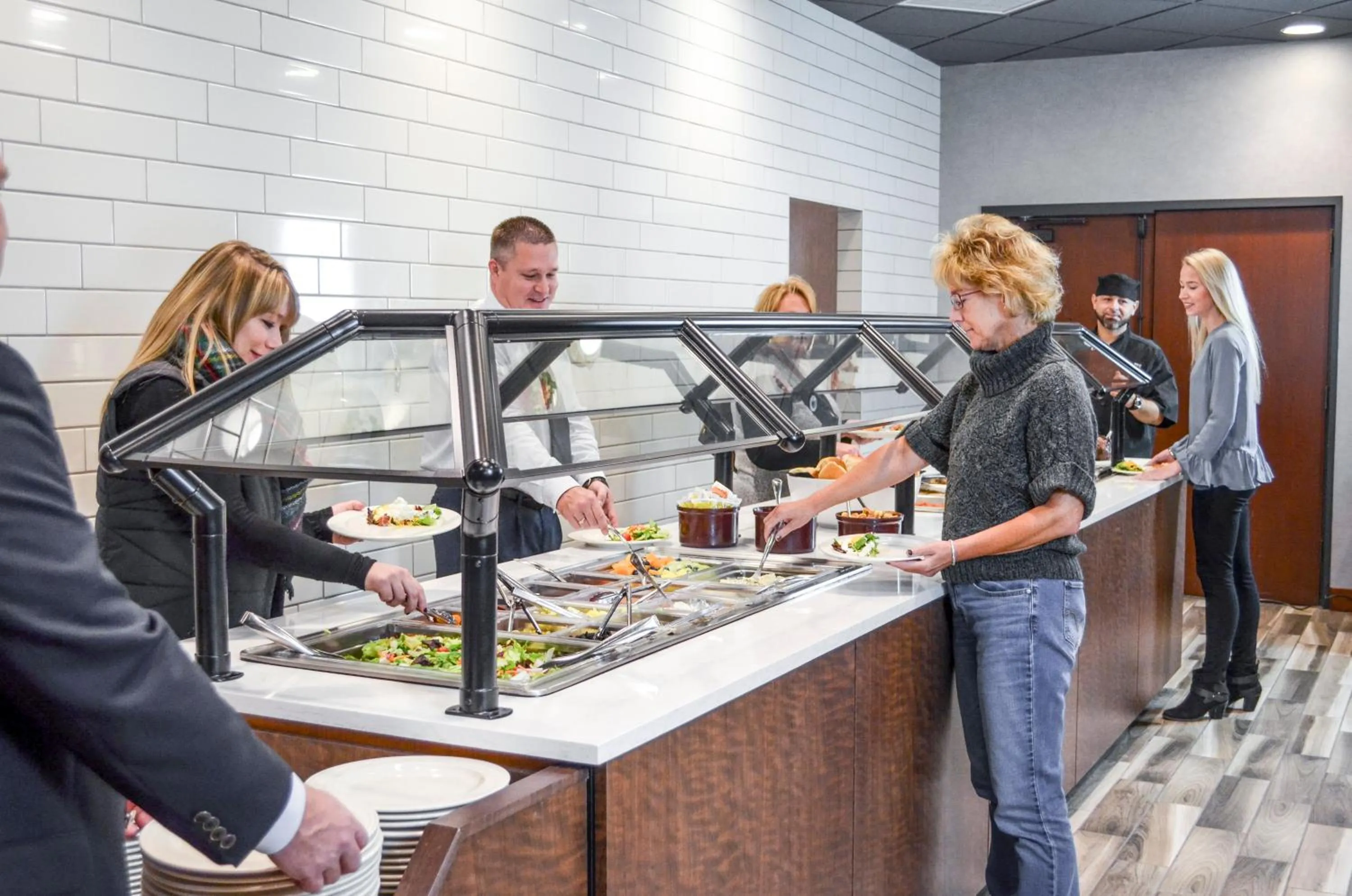 Restaurant/places to eat in Holiday Inn Fargo by IHG