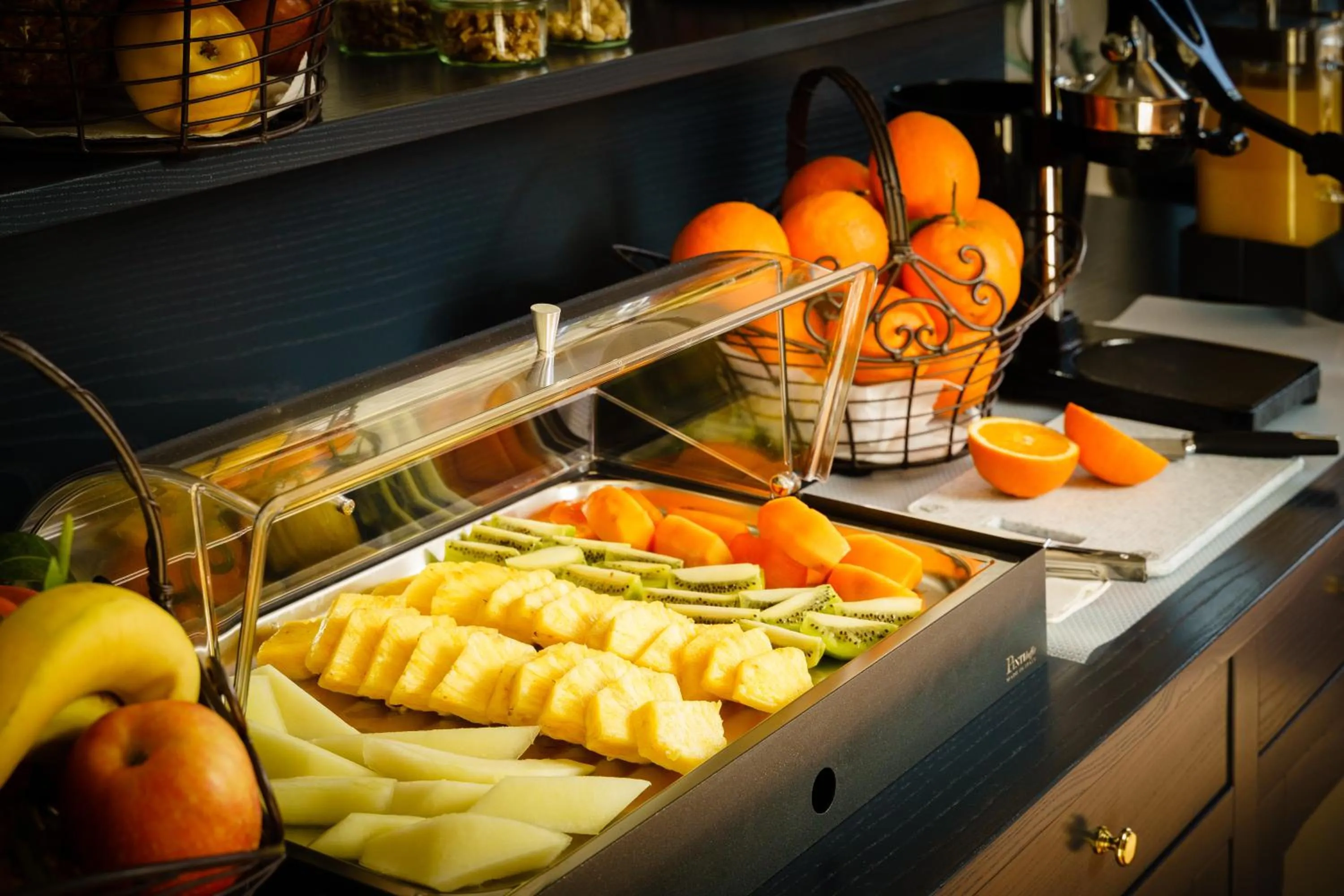 Restaurant/places to eat in Birkin Porto 1870