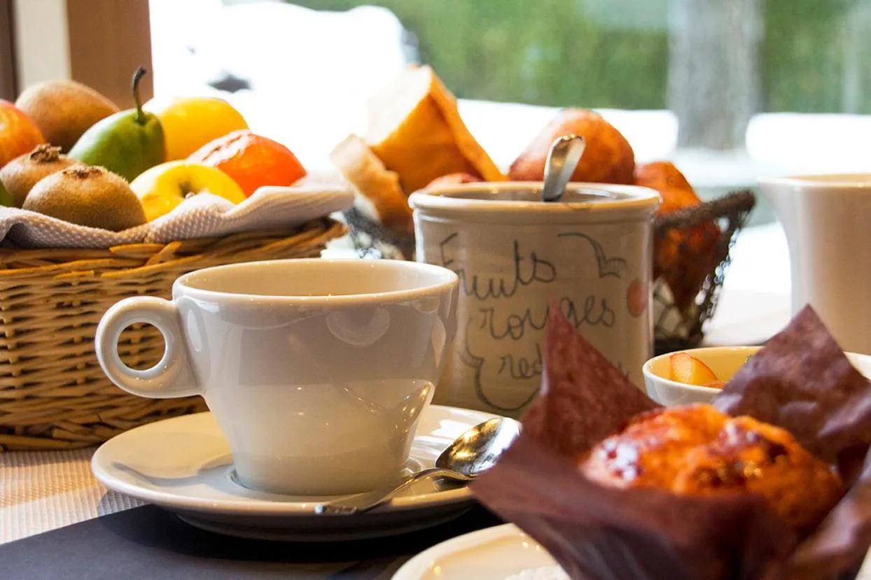 Breakfast in Hotel Le Samoyede