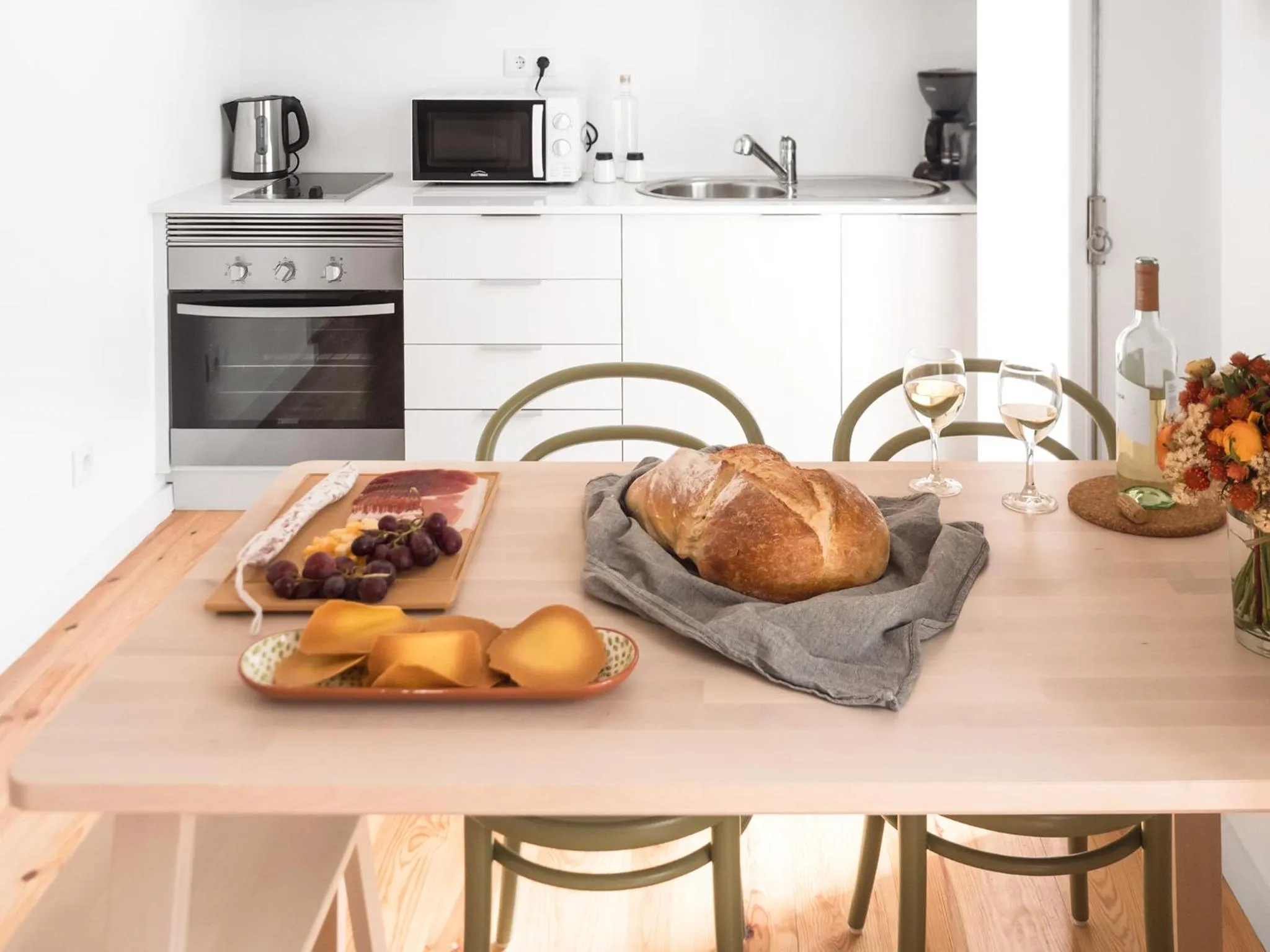 Kitchen or kitchenette in Lisbon Serviced Apartments - Castelo S. Jorge