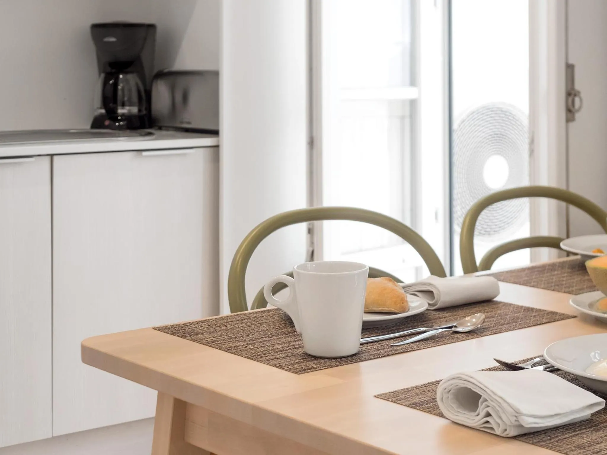 Coffee/tea facilities in Lisbon Serviced Apartments - Castelo S. Jorge