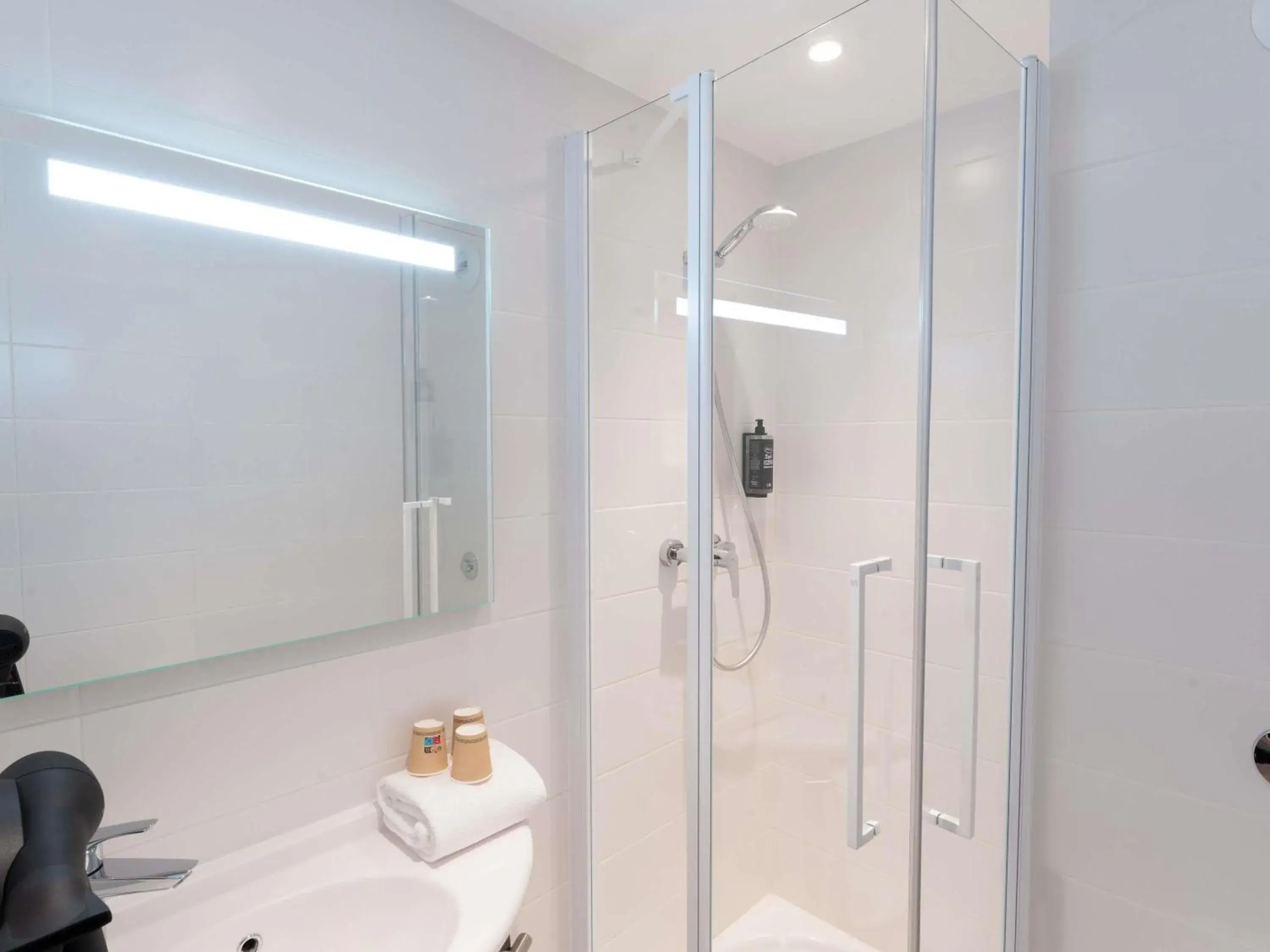 Bedroom in Hotel Ibis Budget Rennes Cesson Bedroom in Hotel Ibis Budget Rennes Cesson