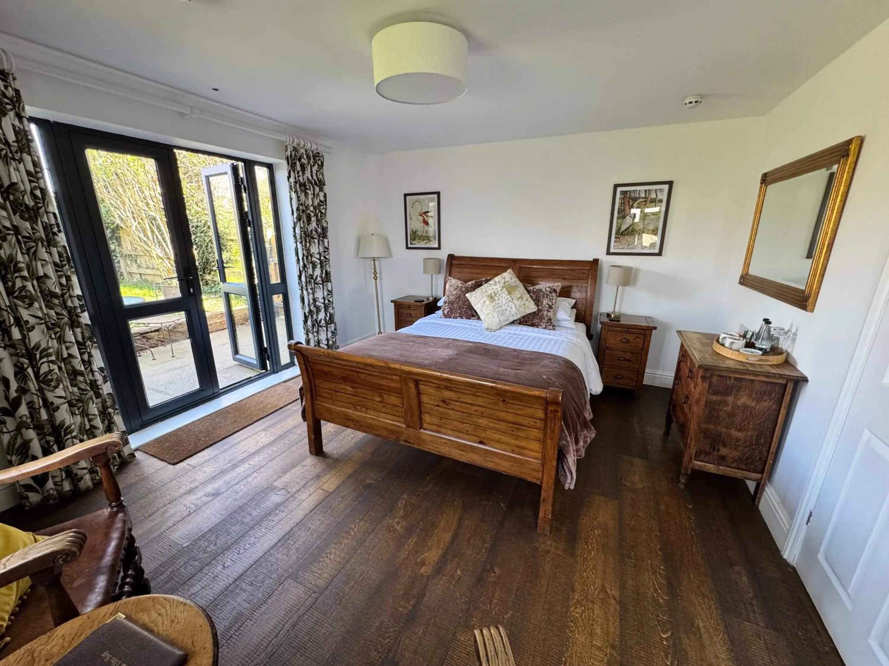 Photo of the whole room, Bed in The Bowl Inn Photo of the whole room, Bed in The Bowl Inn