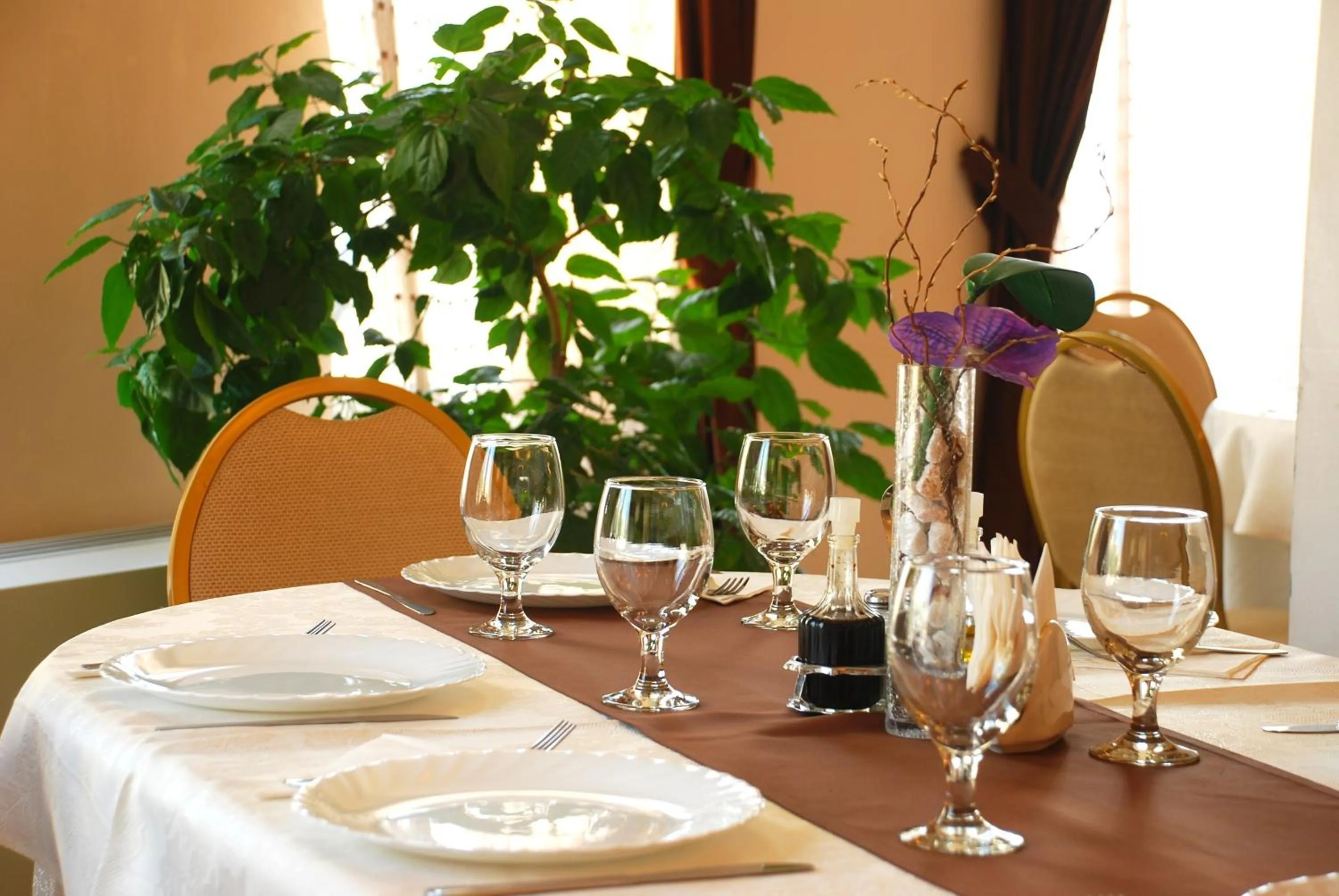 Restaurant/places to eat in Hotel Nevis Wellness & SPA