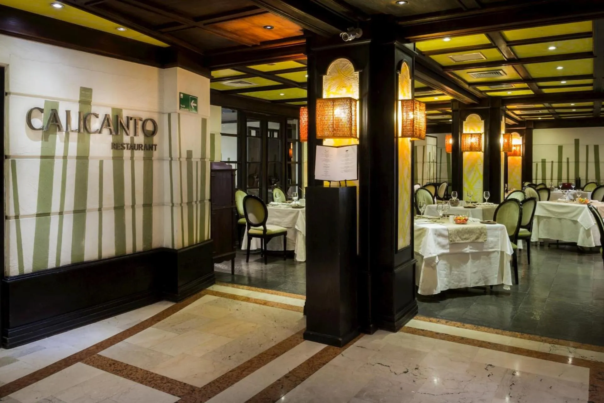 Restaurant/places to eat in Hotel Fundador