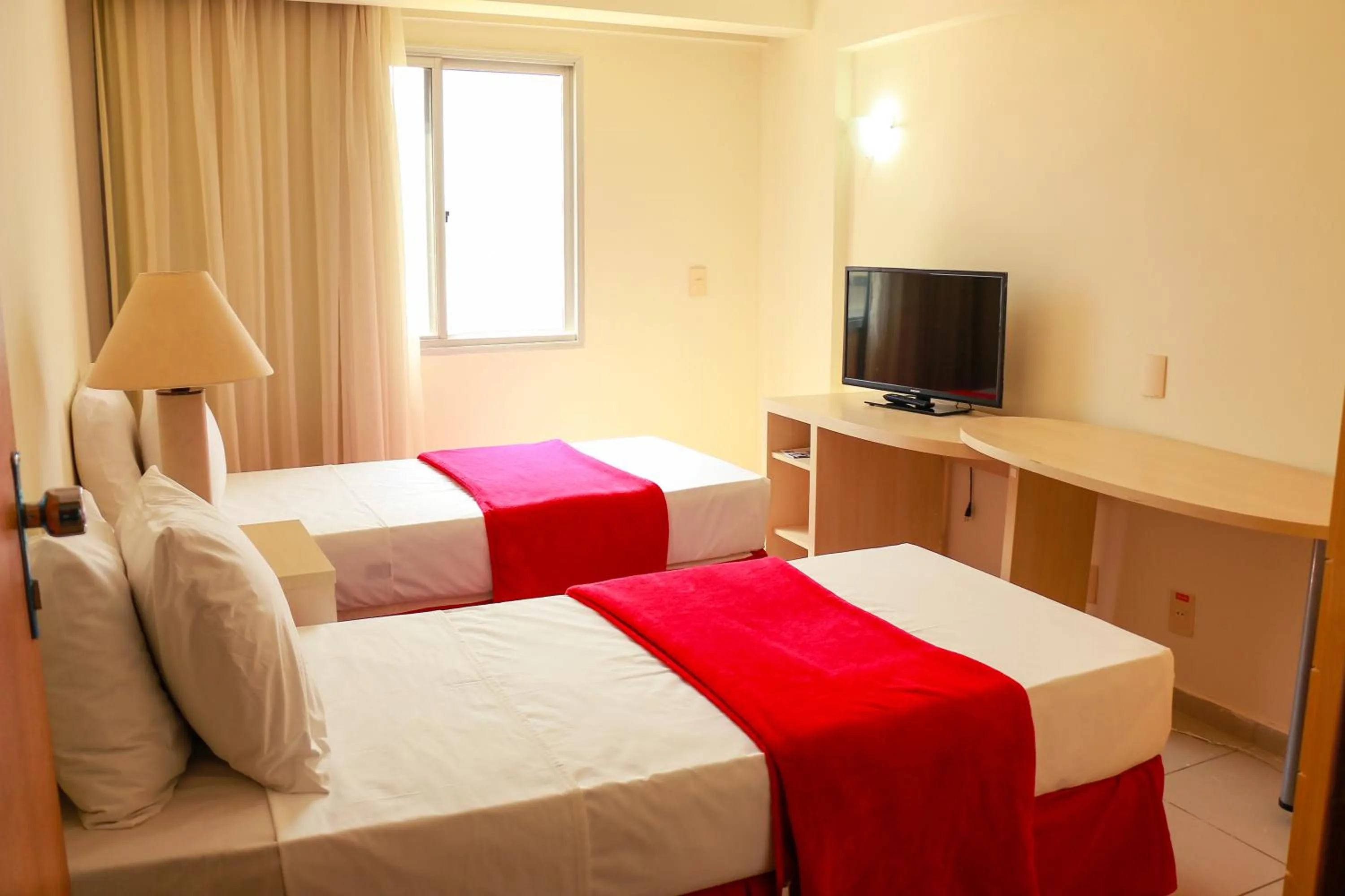 Bed in Bay Park Hotel Resort