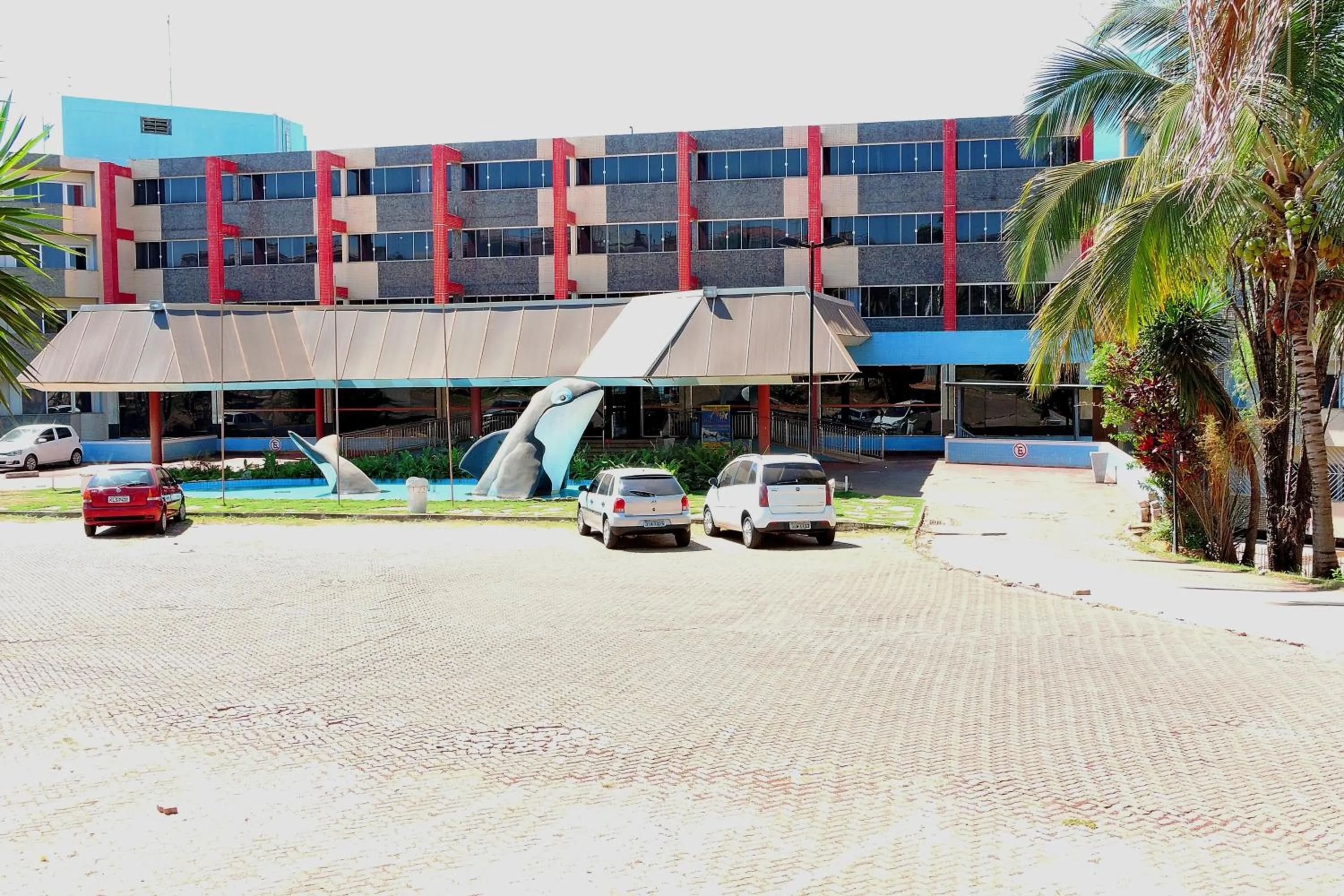 Facade/entrance in Bay Park Hotel Resort