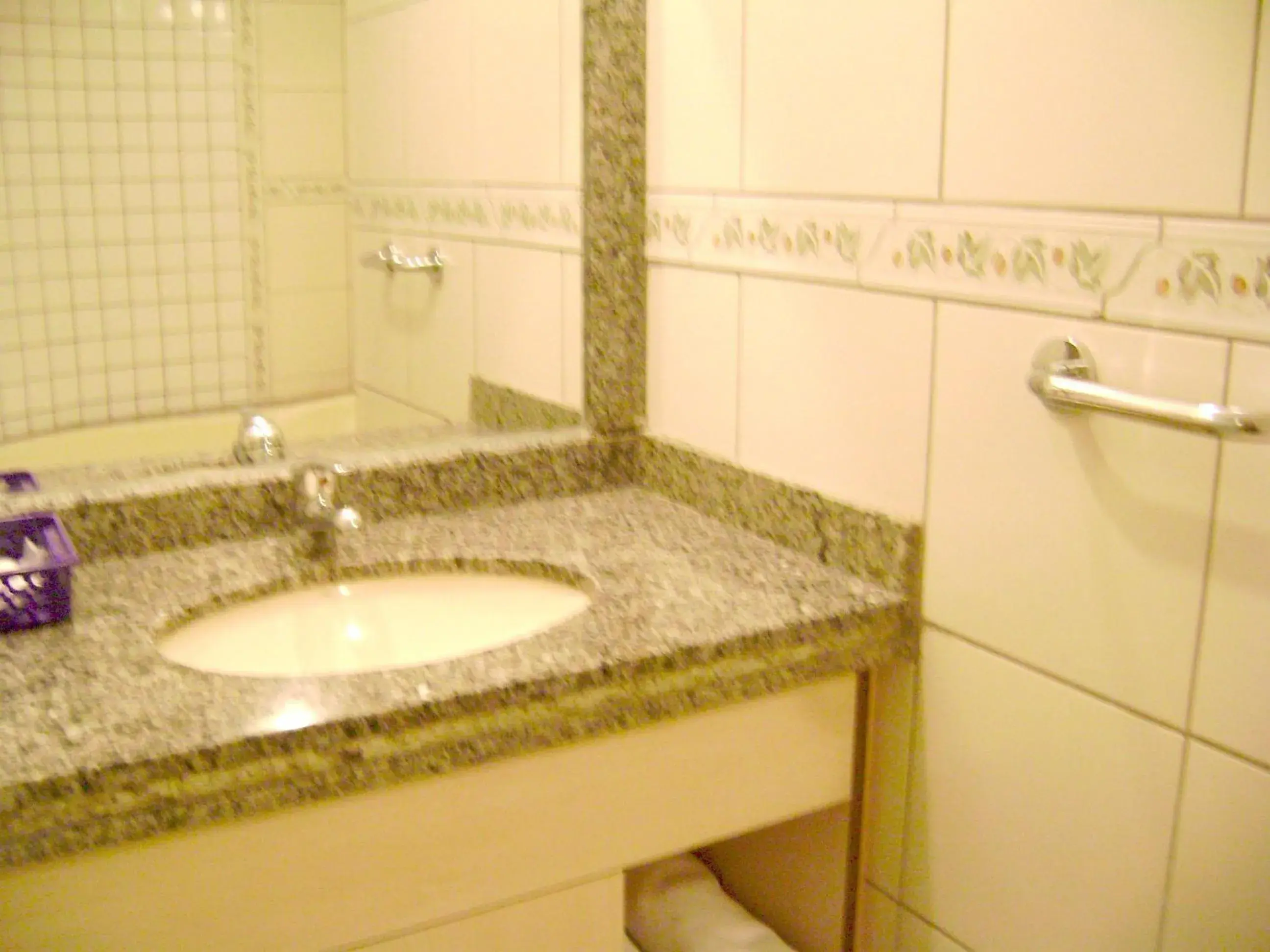 Bathroom in Bay Park Hotel Resort Bathroom in Bay Park Hotel Resort