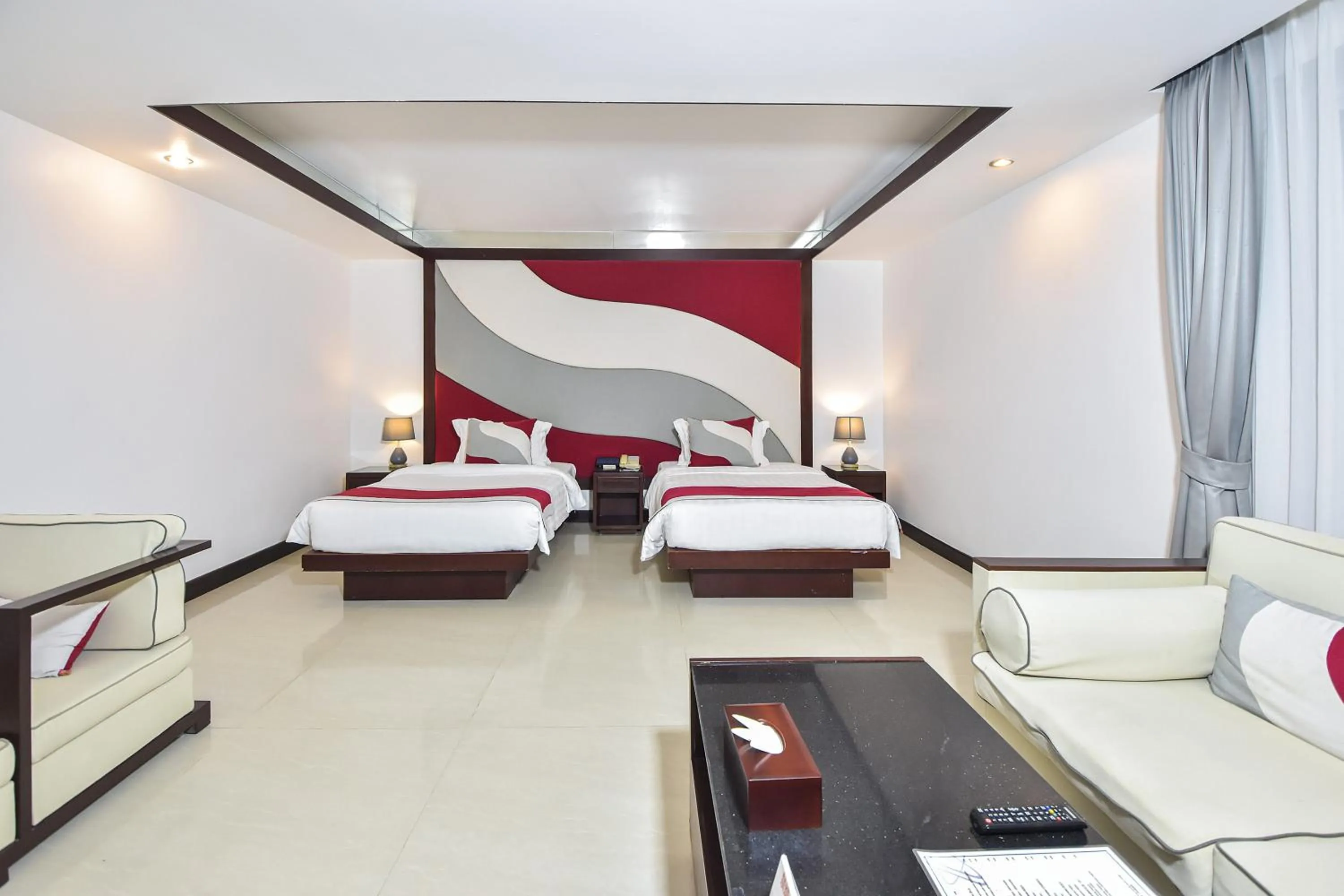 Bed in Independence Hotel Resort & Spa