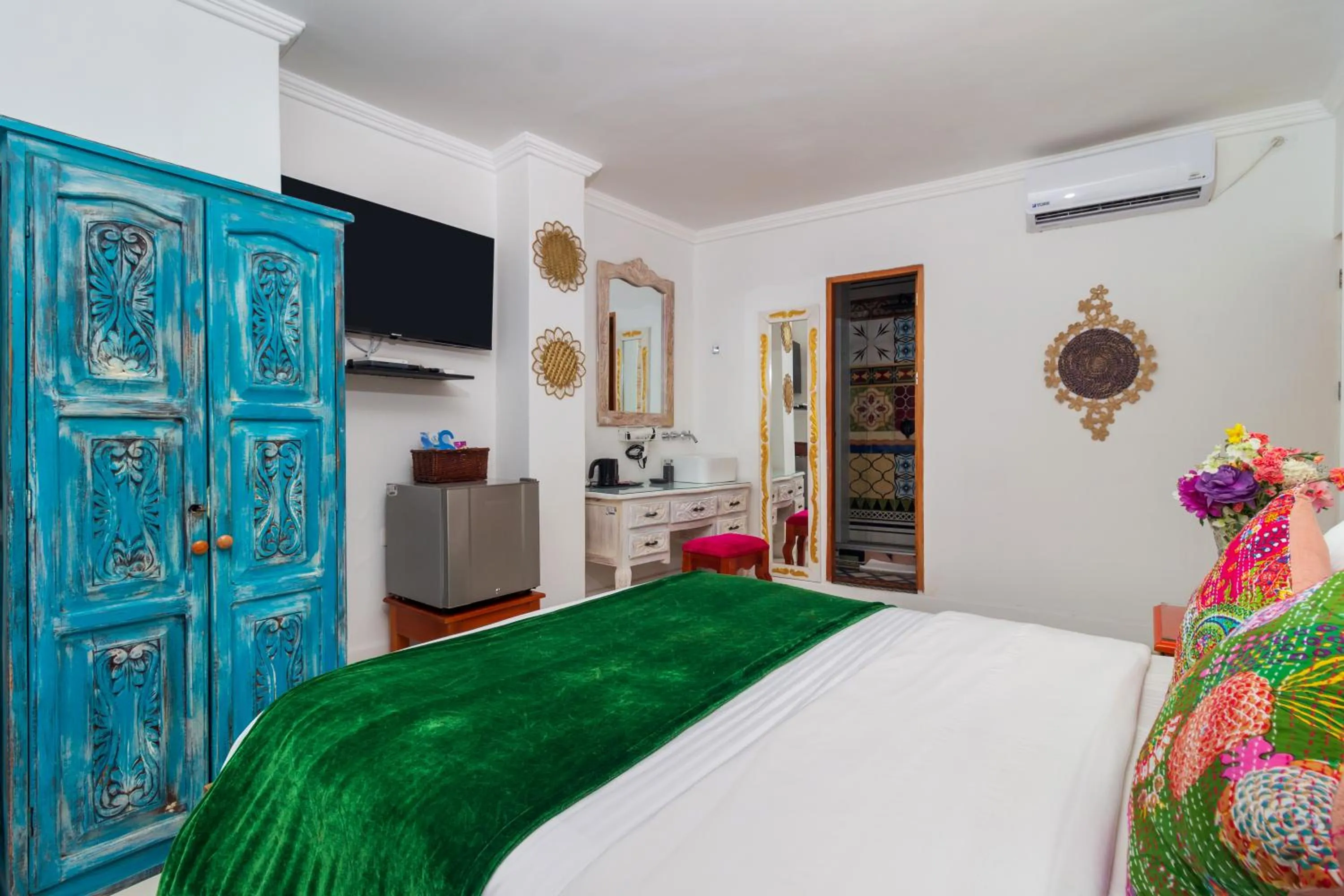 Bed in Voilá Signature Casa Isabel