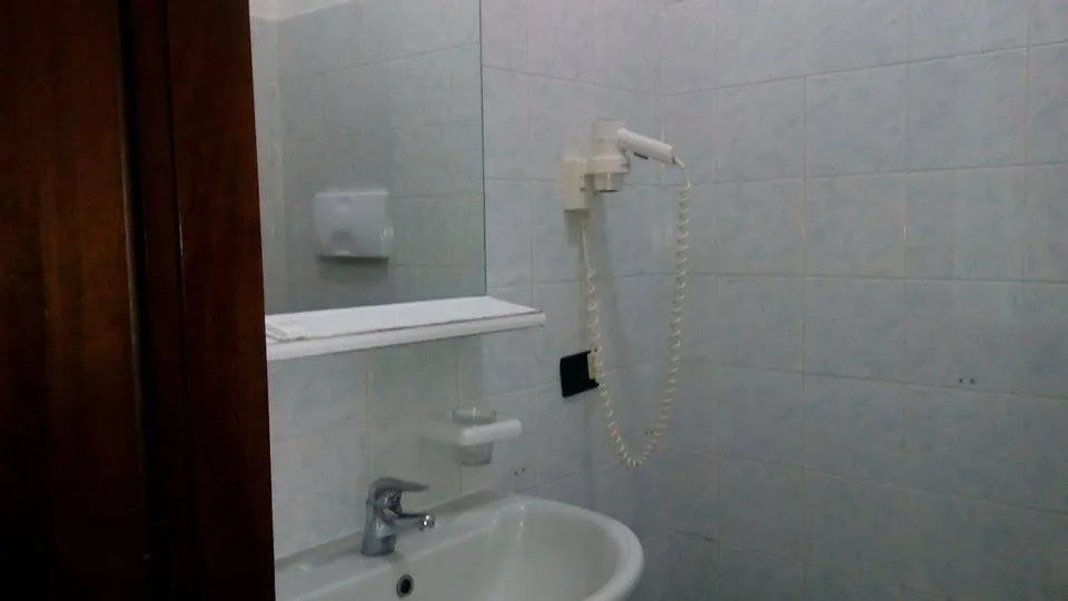 Bathroom in Hotel Greco