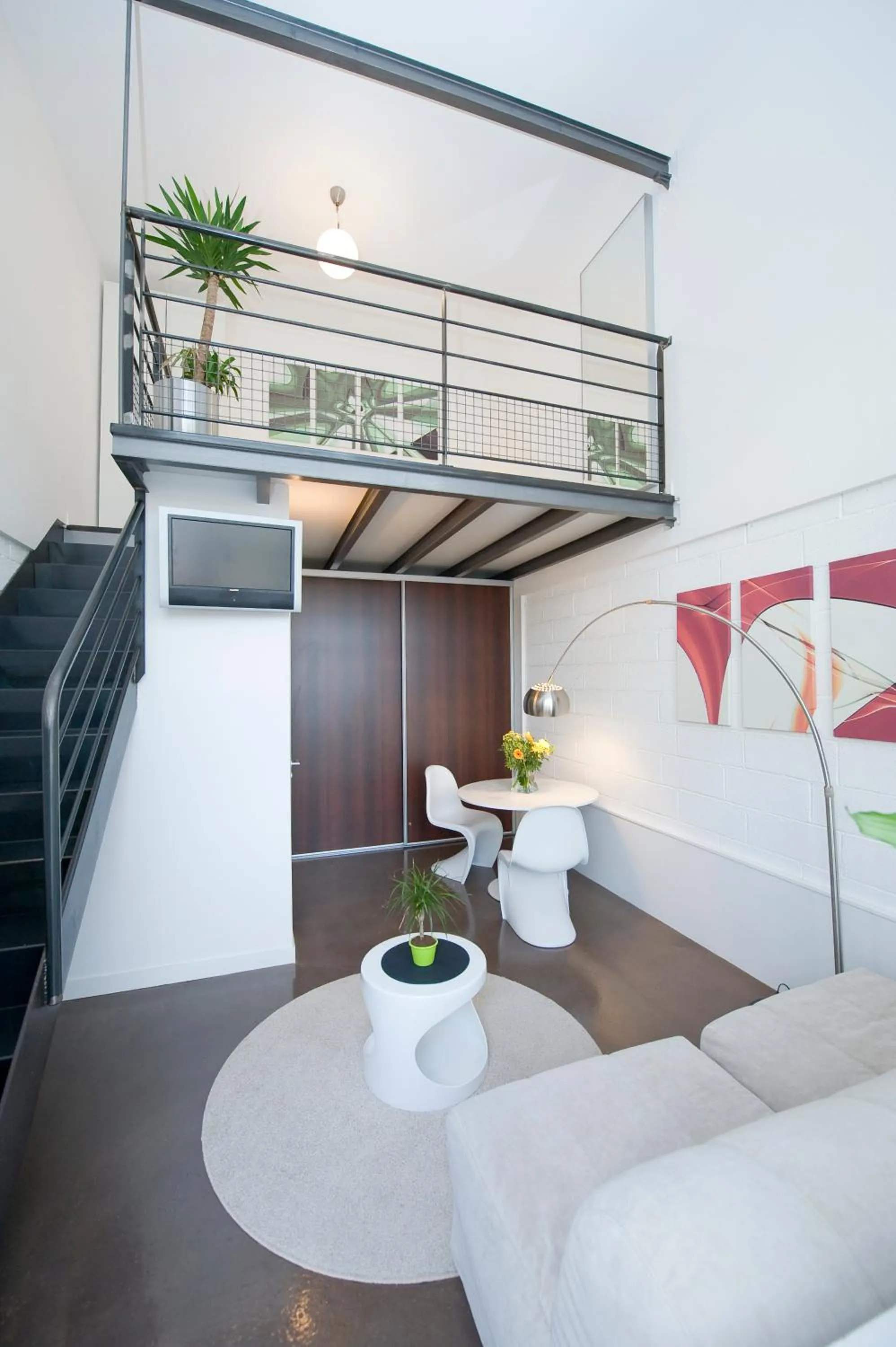 Living room, Bed in Hôtel des Capucins