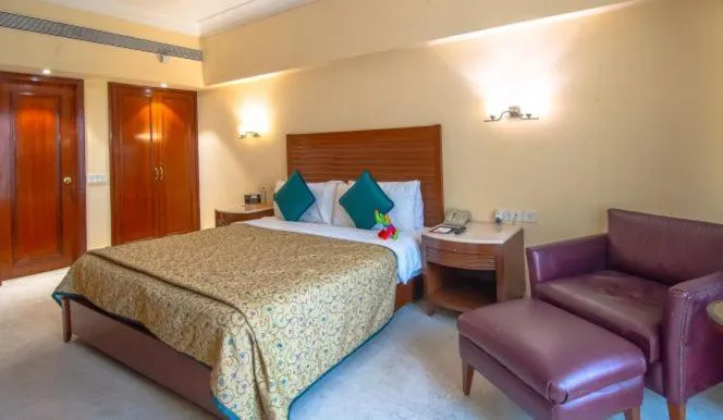 Bed in The Lalit Mumbai