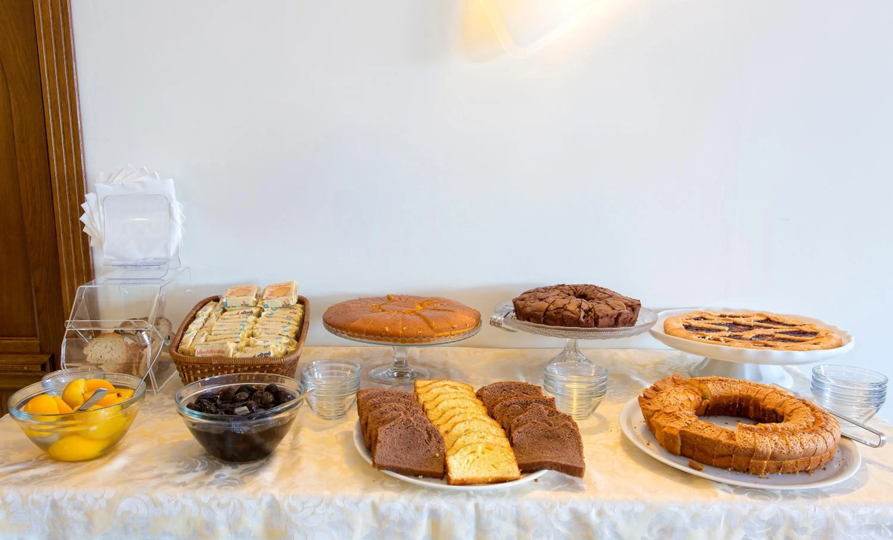 Breakfast in Parco Residence La Rosa