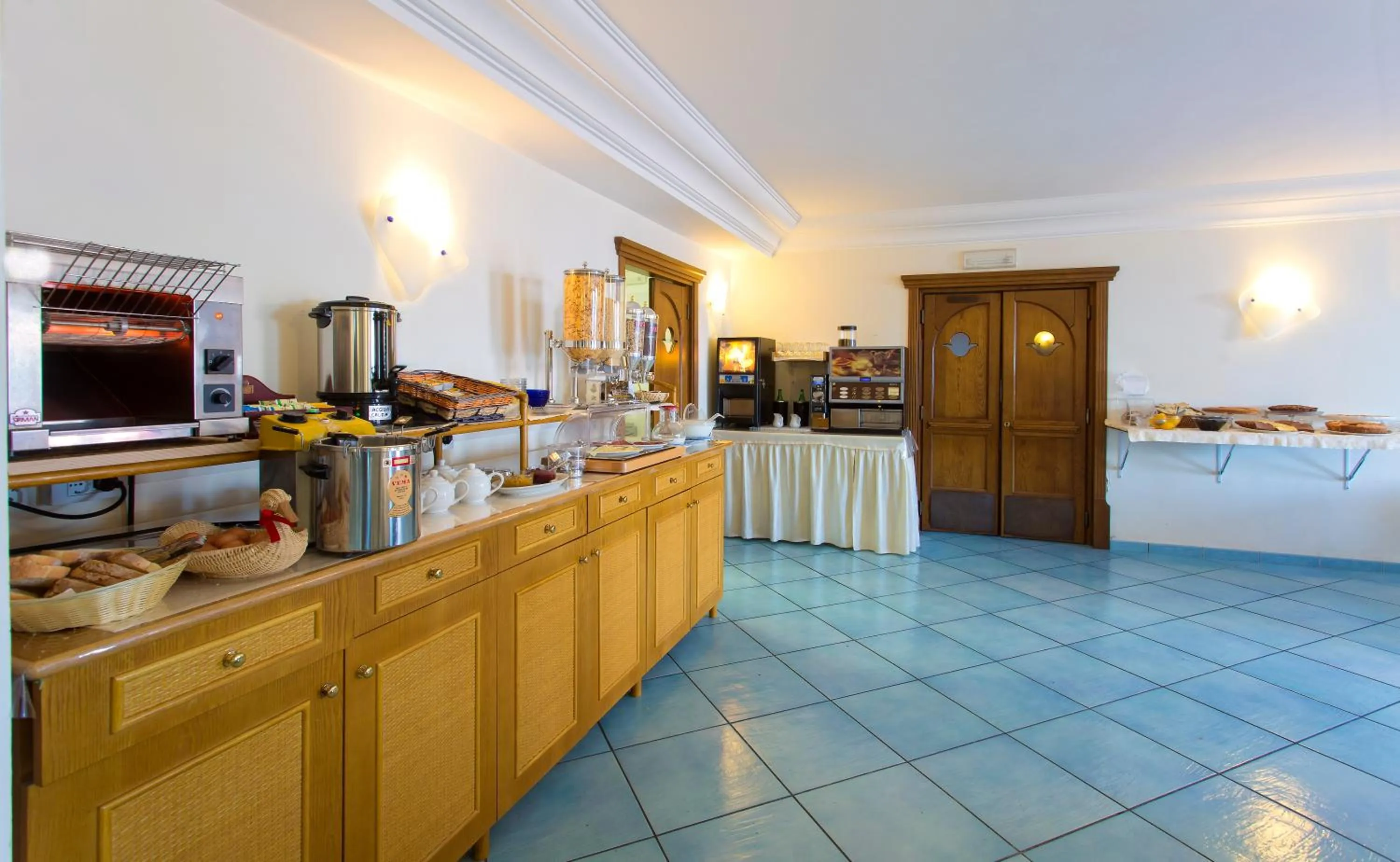 Breakfast in Parco Residence La Rosa