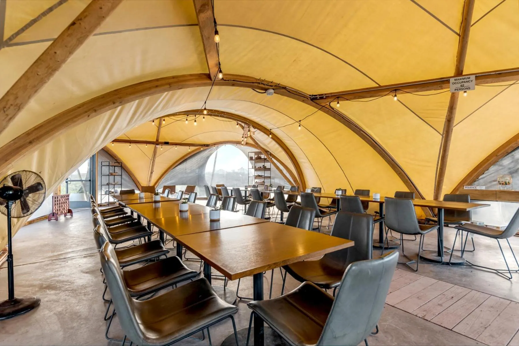 Dining area in Under Canvas Grand Canyon