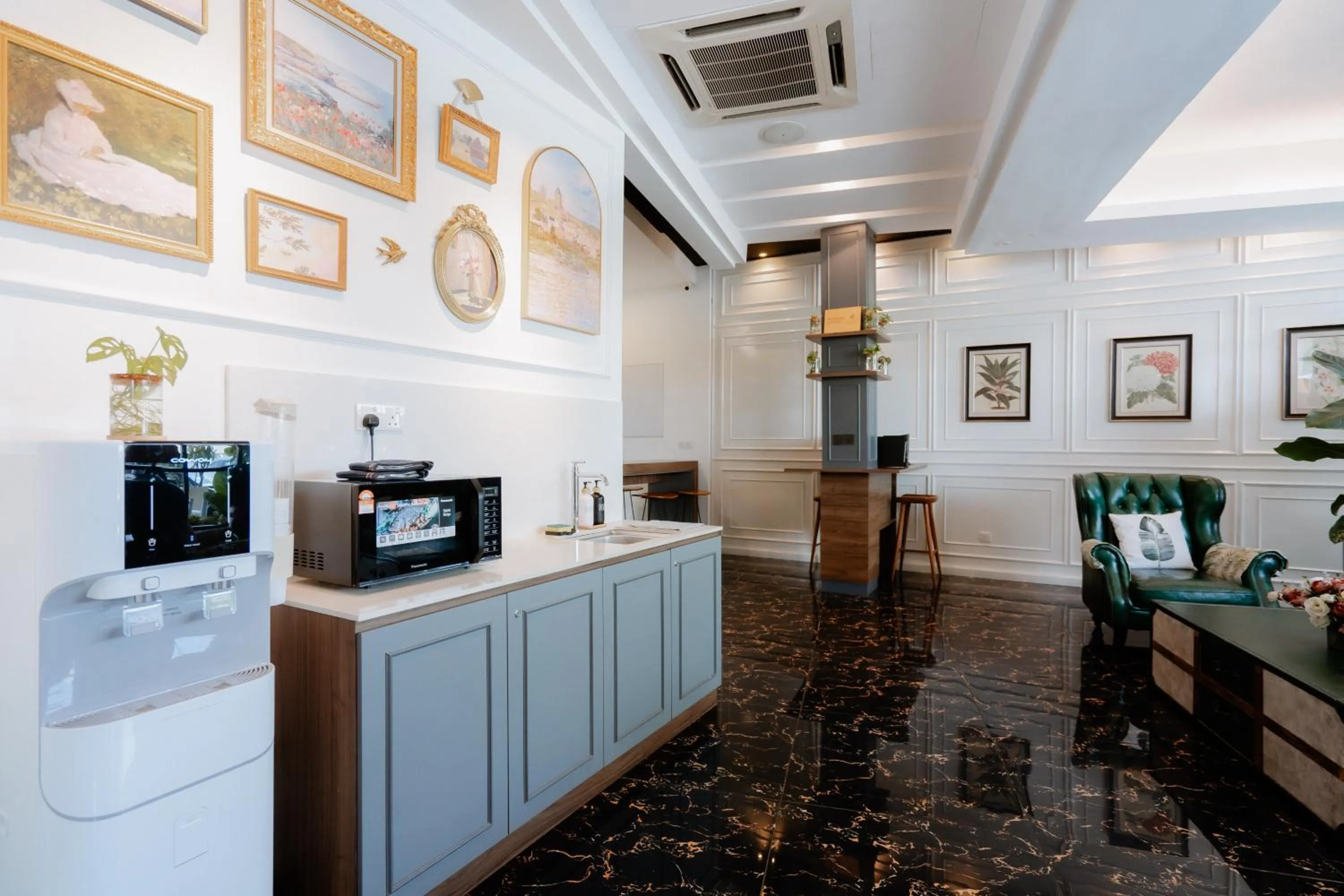 Midori Concept Hotel