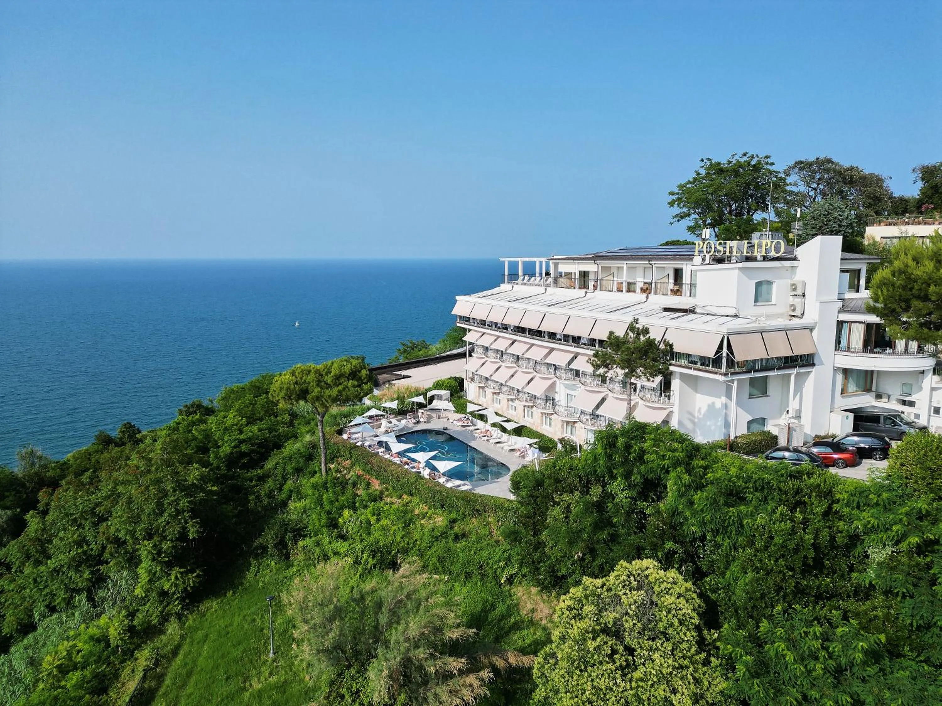 Property building in Hotel Posillipo