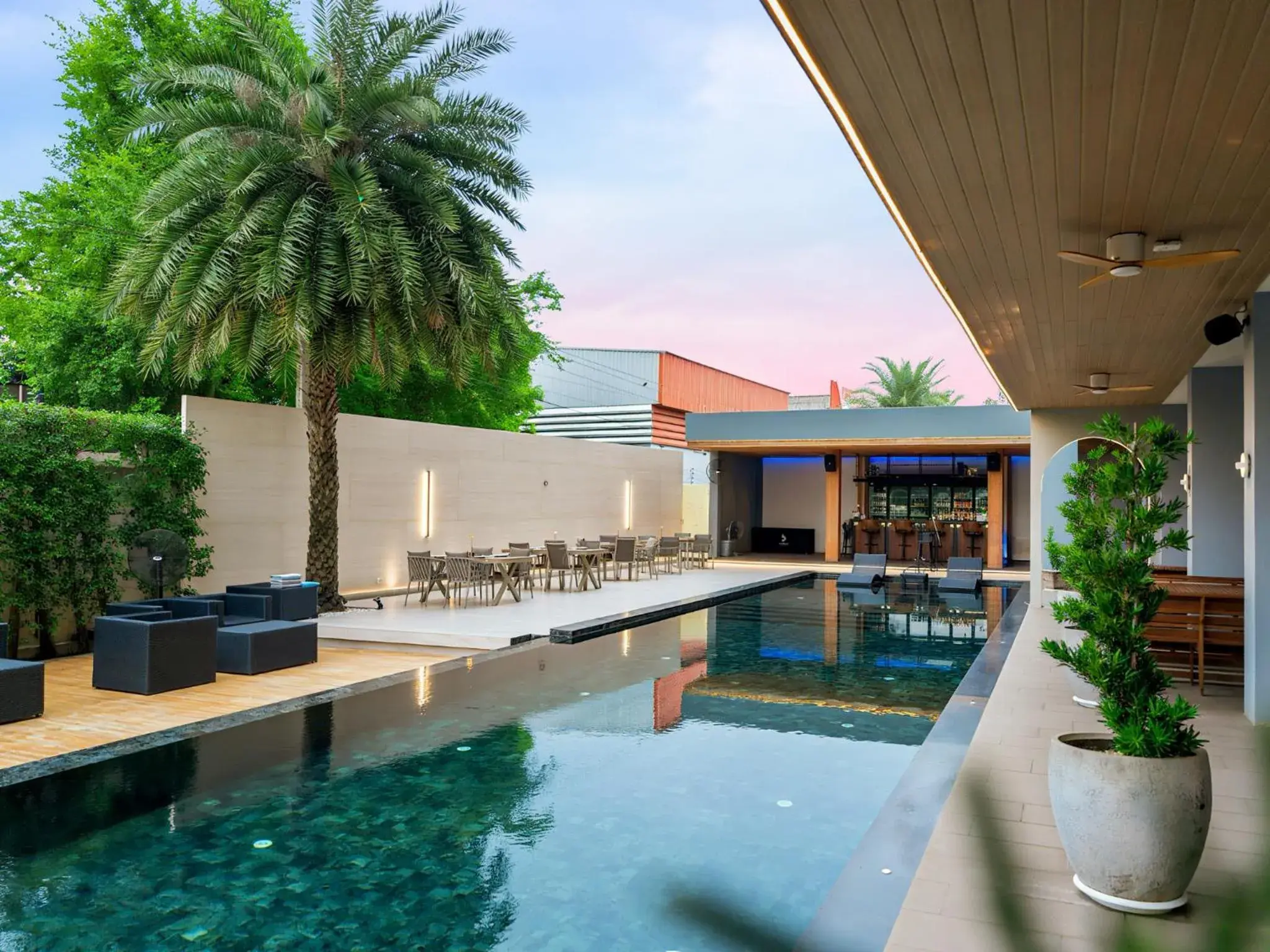 Swimming pool in The Zense Boutique Hotel Swimming pool in The Zense Boutique Hotel