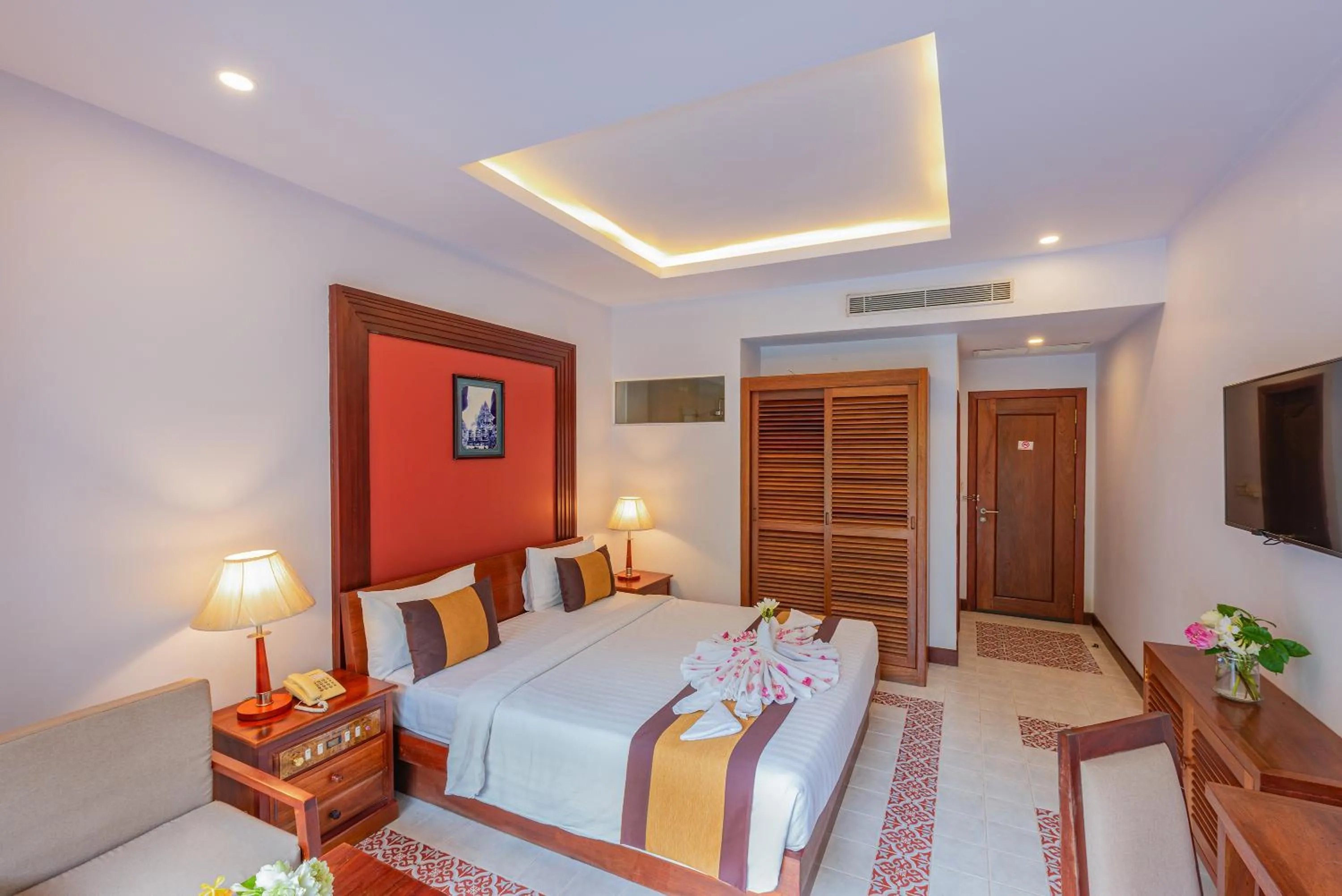 Bedroom, Bed in Shadow Angkor Residence