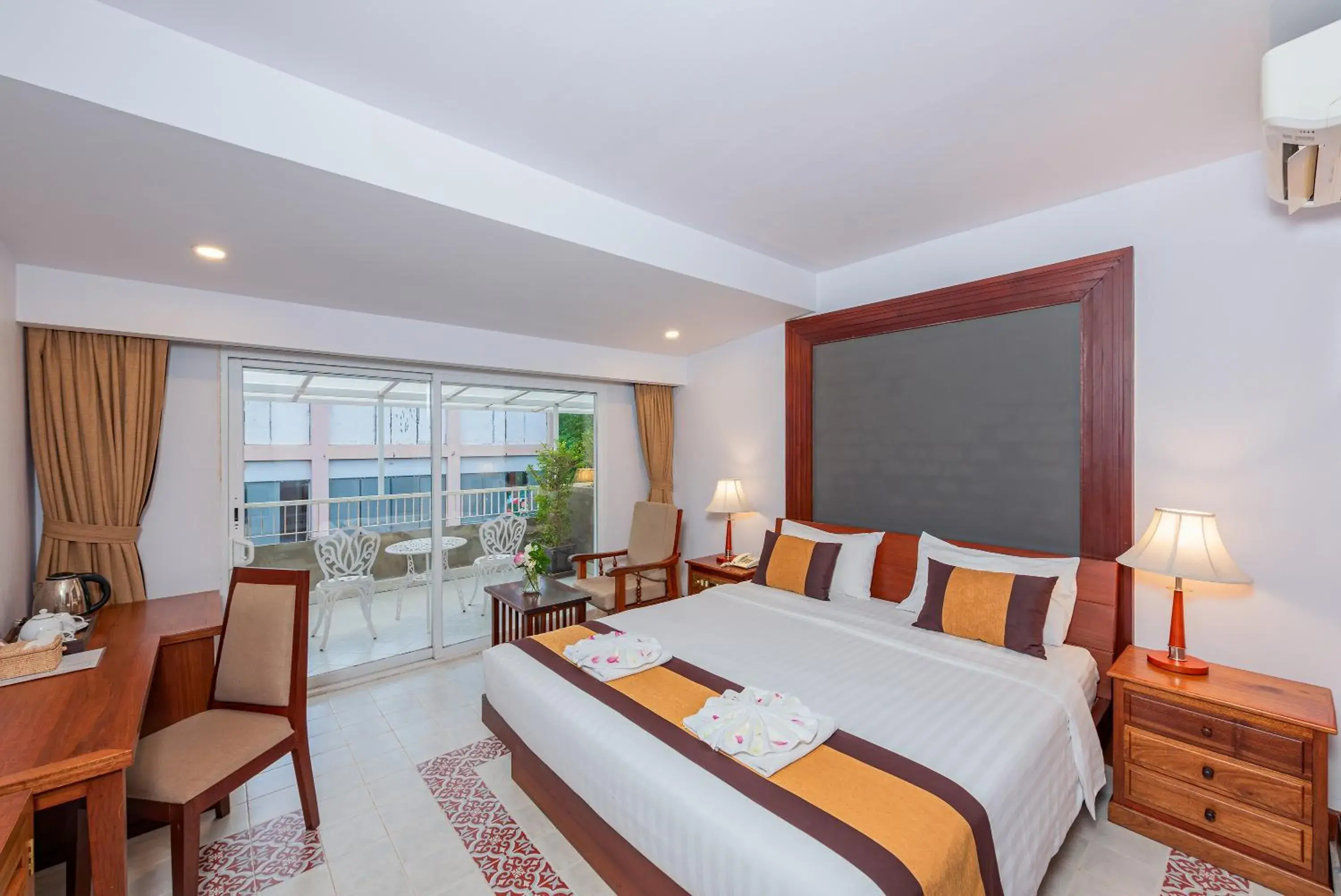 Bedroom, Bed in Shadow Angkor Residence Bedroom, Bed in Shadow Angkor Residence