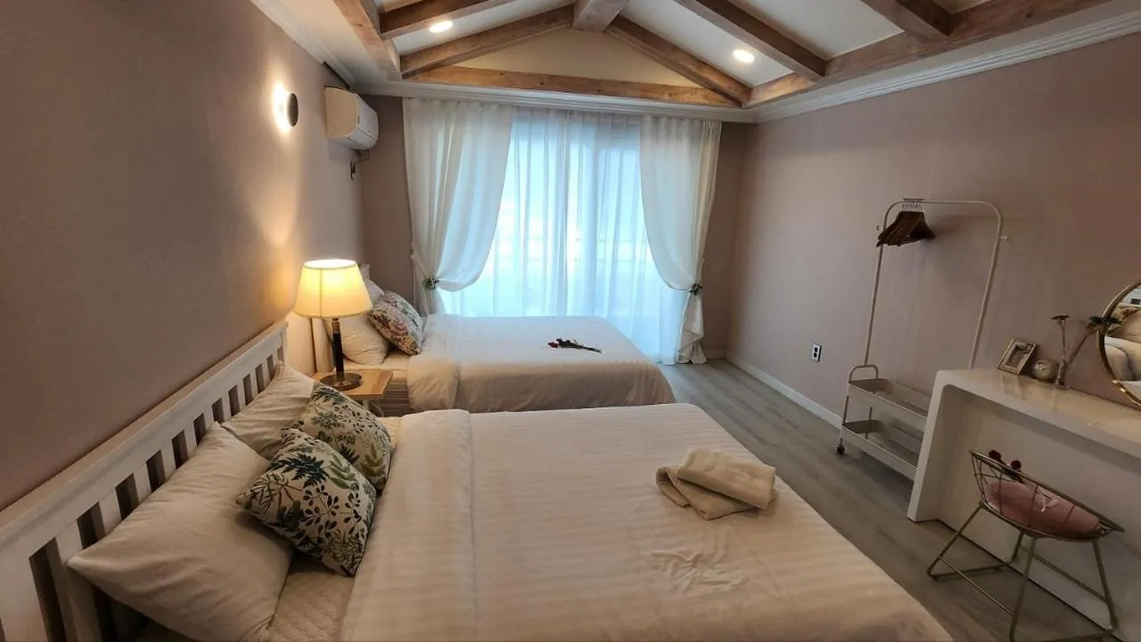 Bed in Pension Haneul Tari