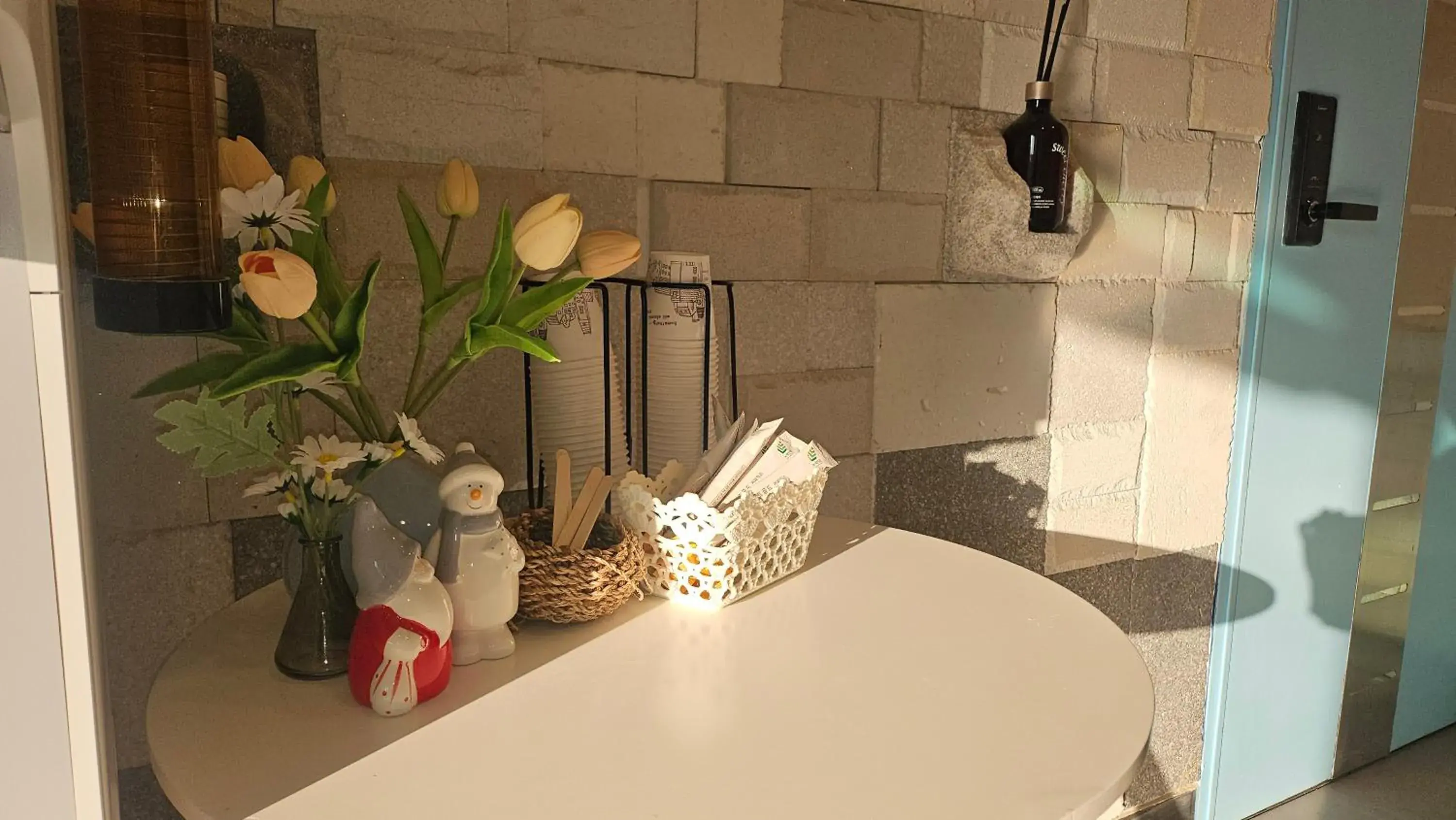 Double Room with Sea View in Pension Haneul Tari Double Room with Sea View in Pension Haneul Tari