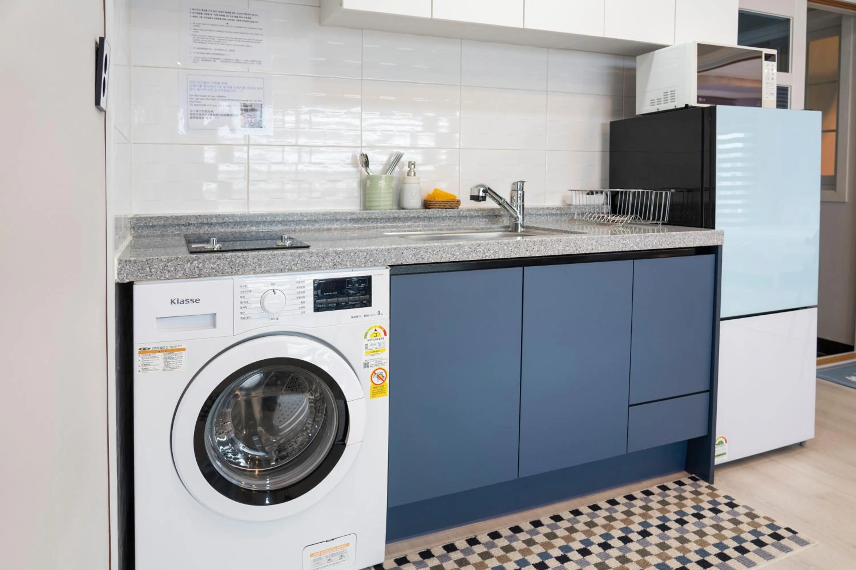 Decorative detail in Pension Haneul Tari