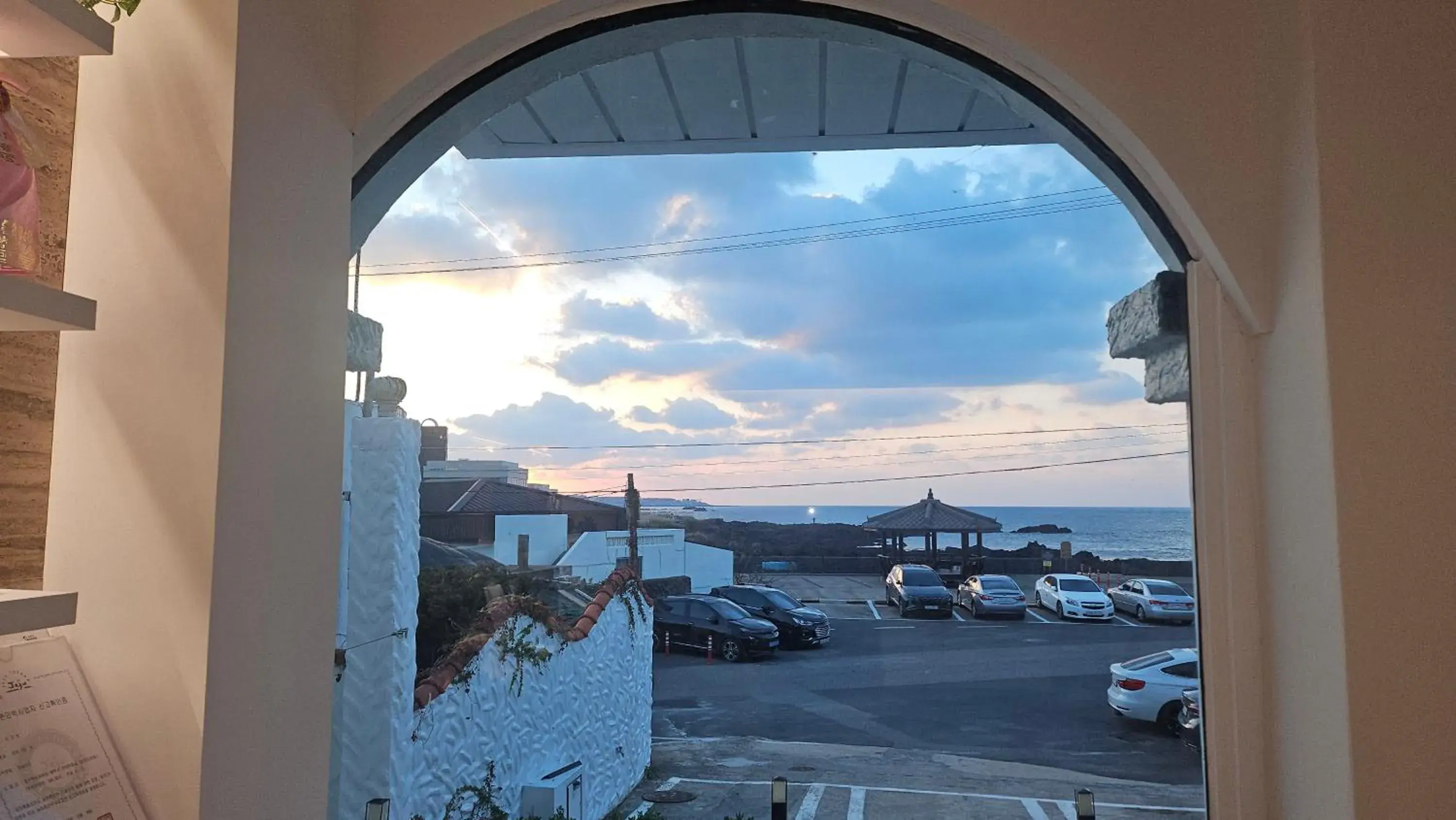 Double Room with Sea View in Pension Haneul Tari Double Room with Sea View in Pension Haneul Tari