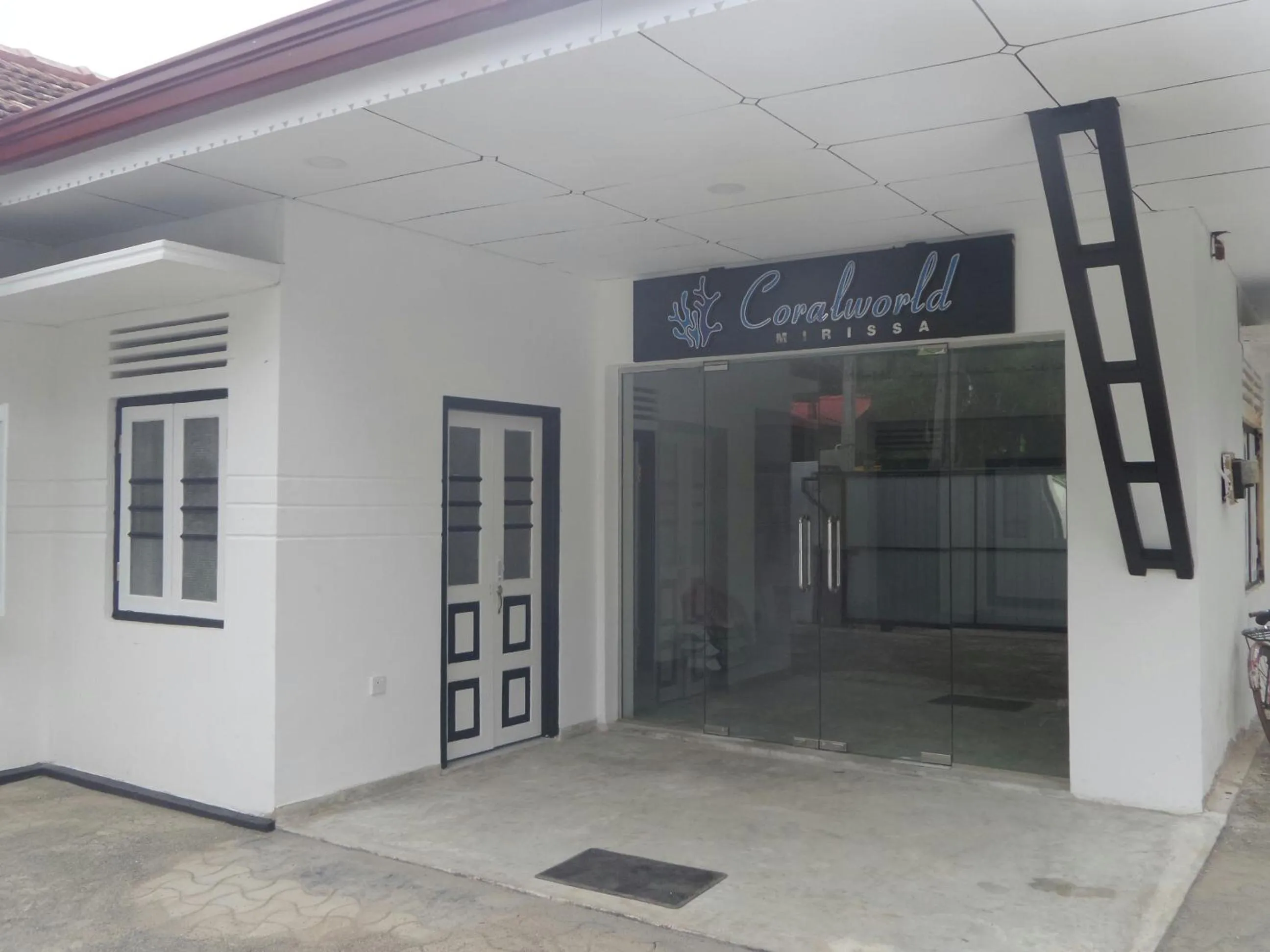 Facade/entrance in Coralworld Hotel