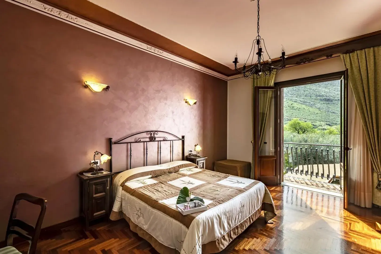 Family Room with Private Bathroom in Alba Marina B&B Family Room with Private Bathroom in Alba Marina B&B