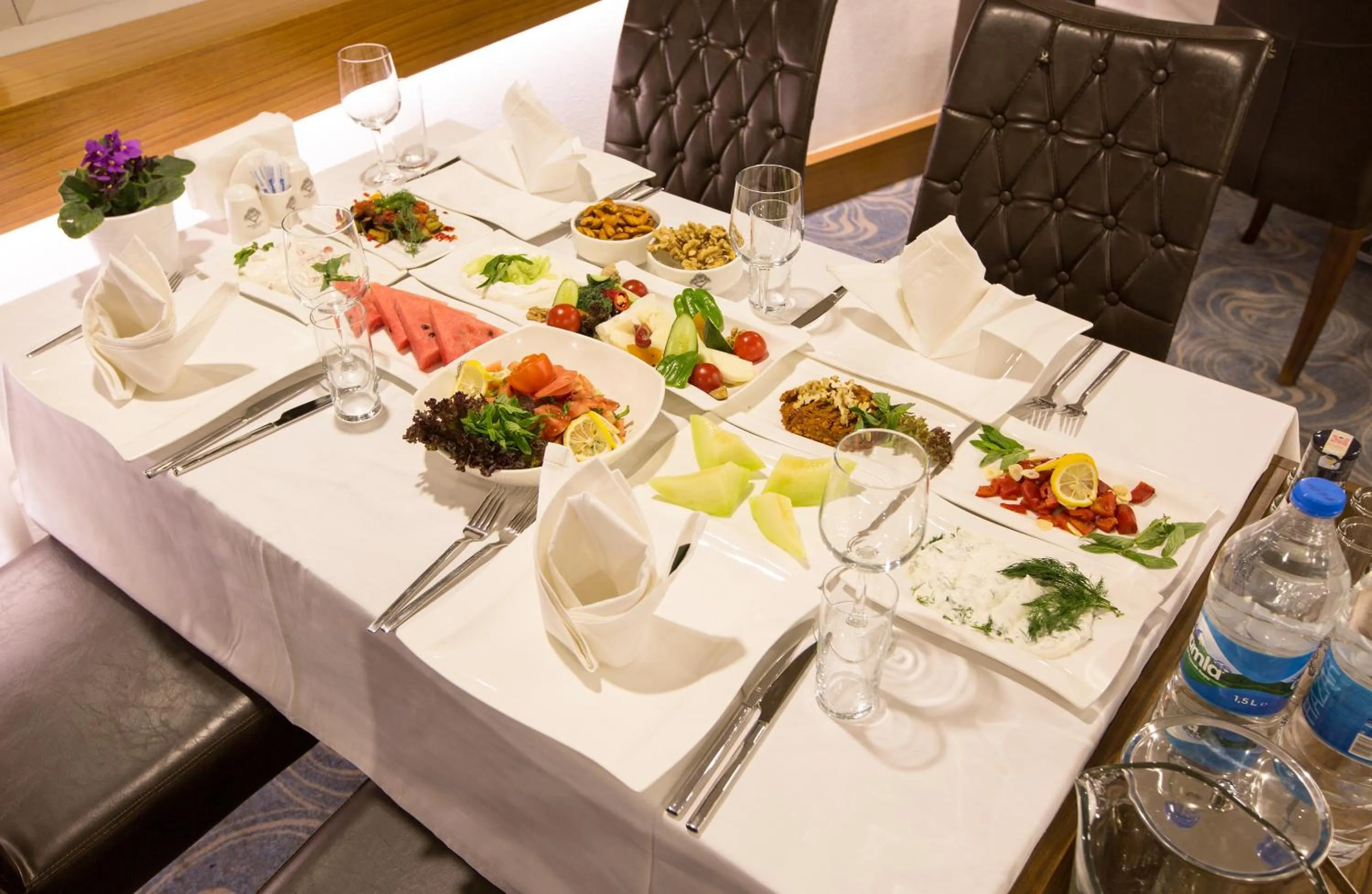Food and drinks in Yilmazoglu Park Hotel