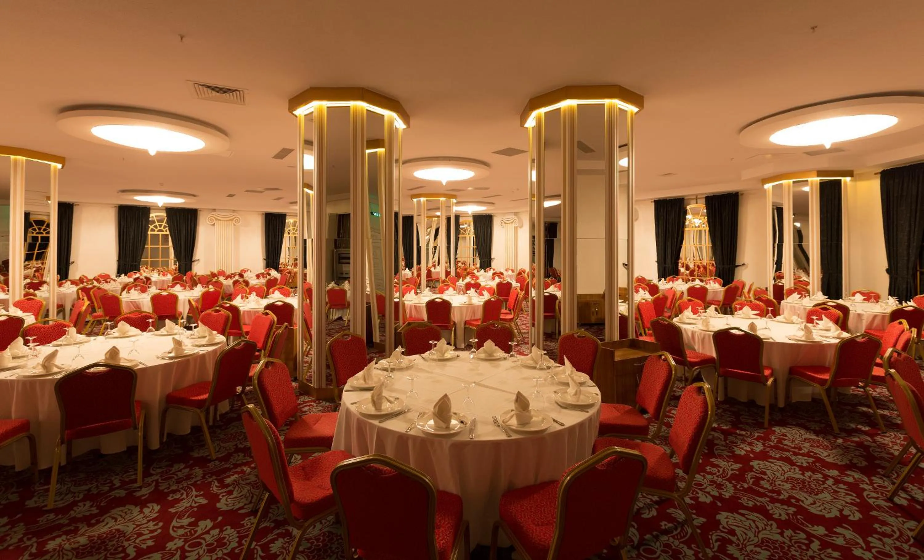 Banquet/Function facilities in Yilmazoglu Park Hotel