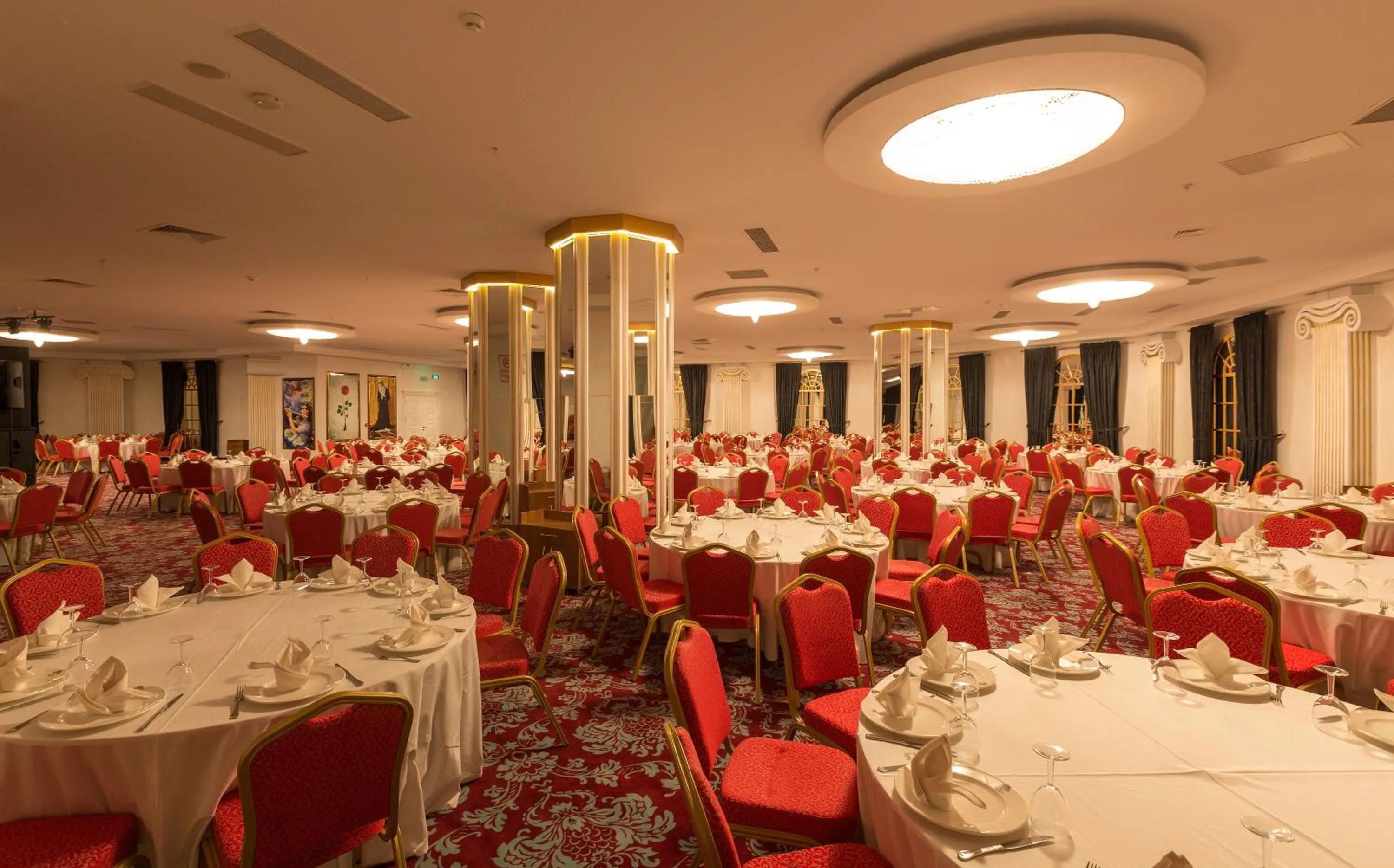 Banquet/Function facilities in Yilmazoglu Park Hotel