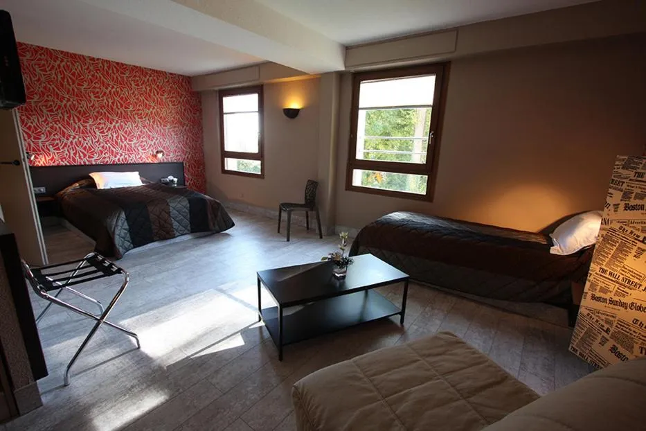 Day in Hôtel Restaurant Les Alizés