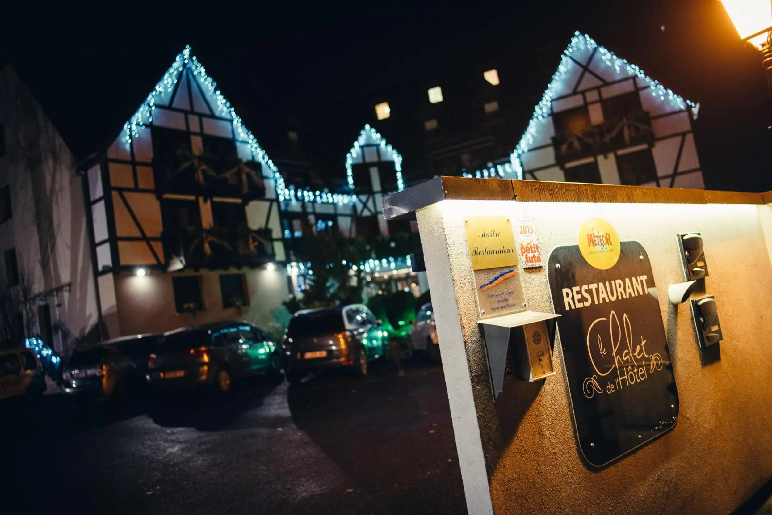 Facade/entrance in Hôtel Restaurant Les Alizés