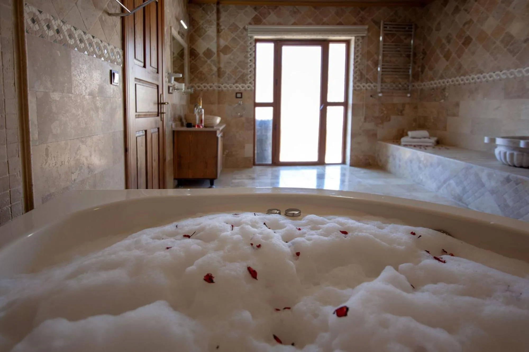 Hot Tub in Peace Stone House