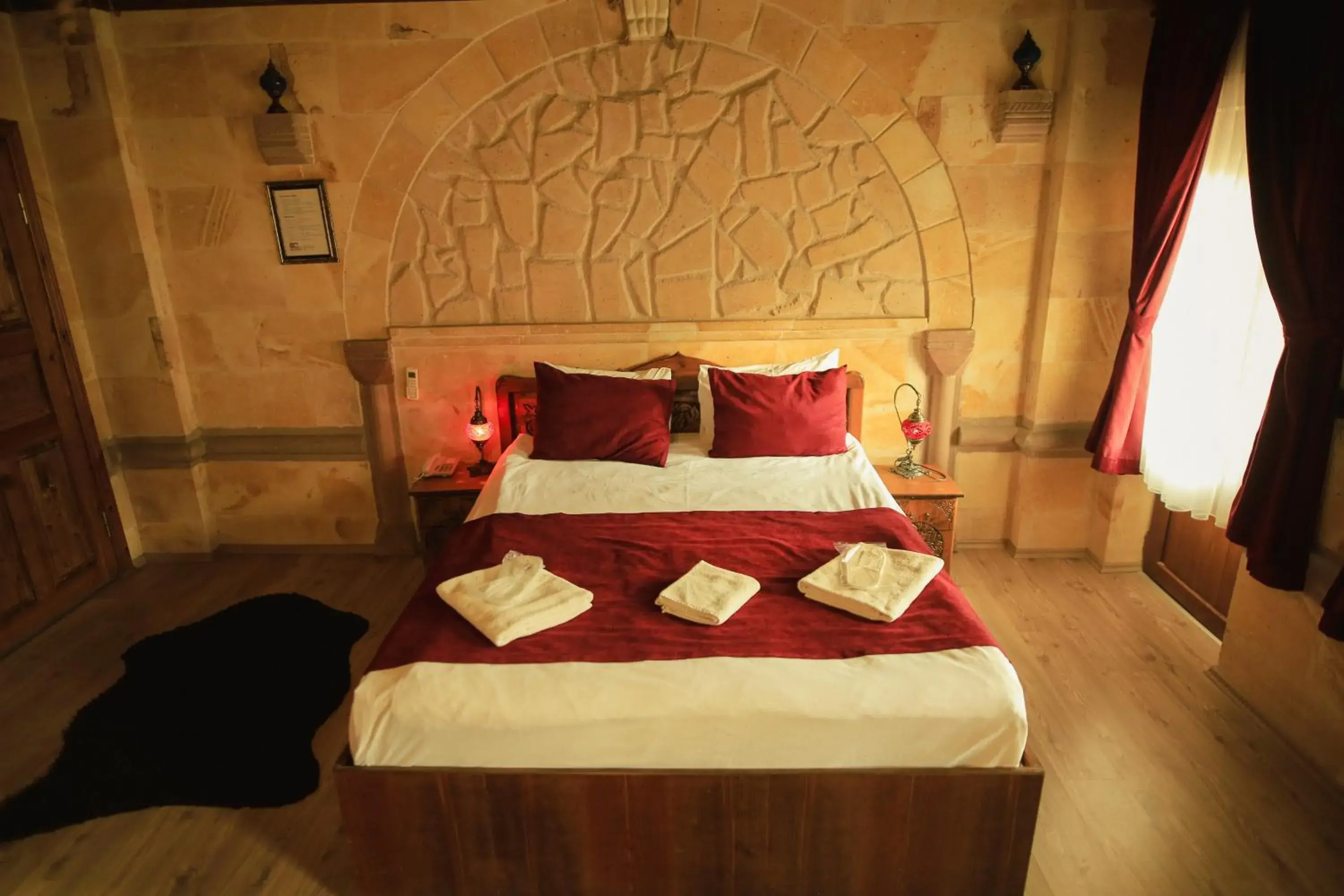 Deluxe Twin Room with Balcony in Peace Stone House Deluxe Twin Room with Balcony in Peace Stone House