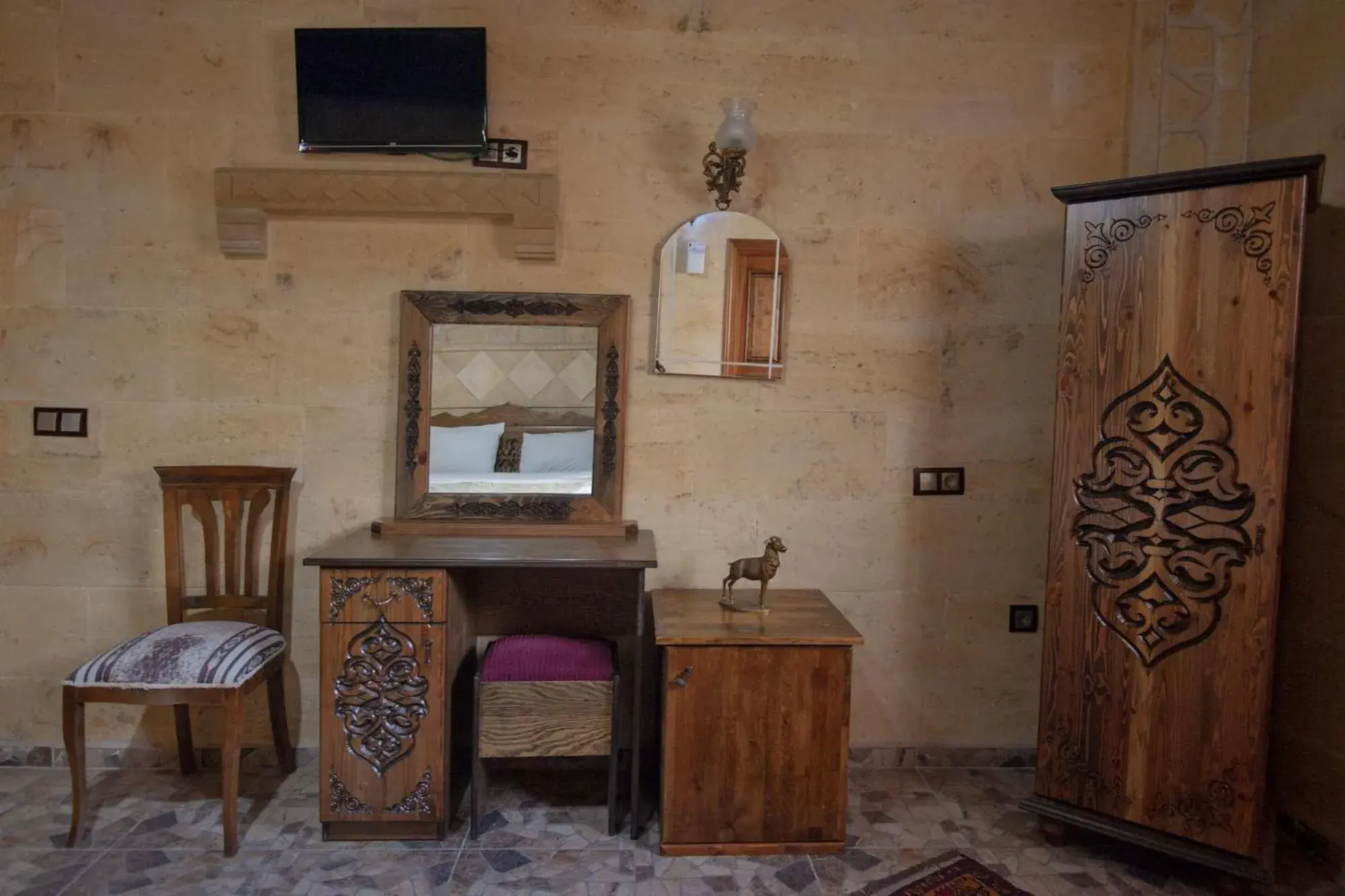 Economy Double Room in Peace Stone House Economy Double Room in Peace Stone House