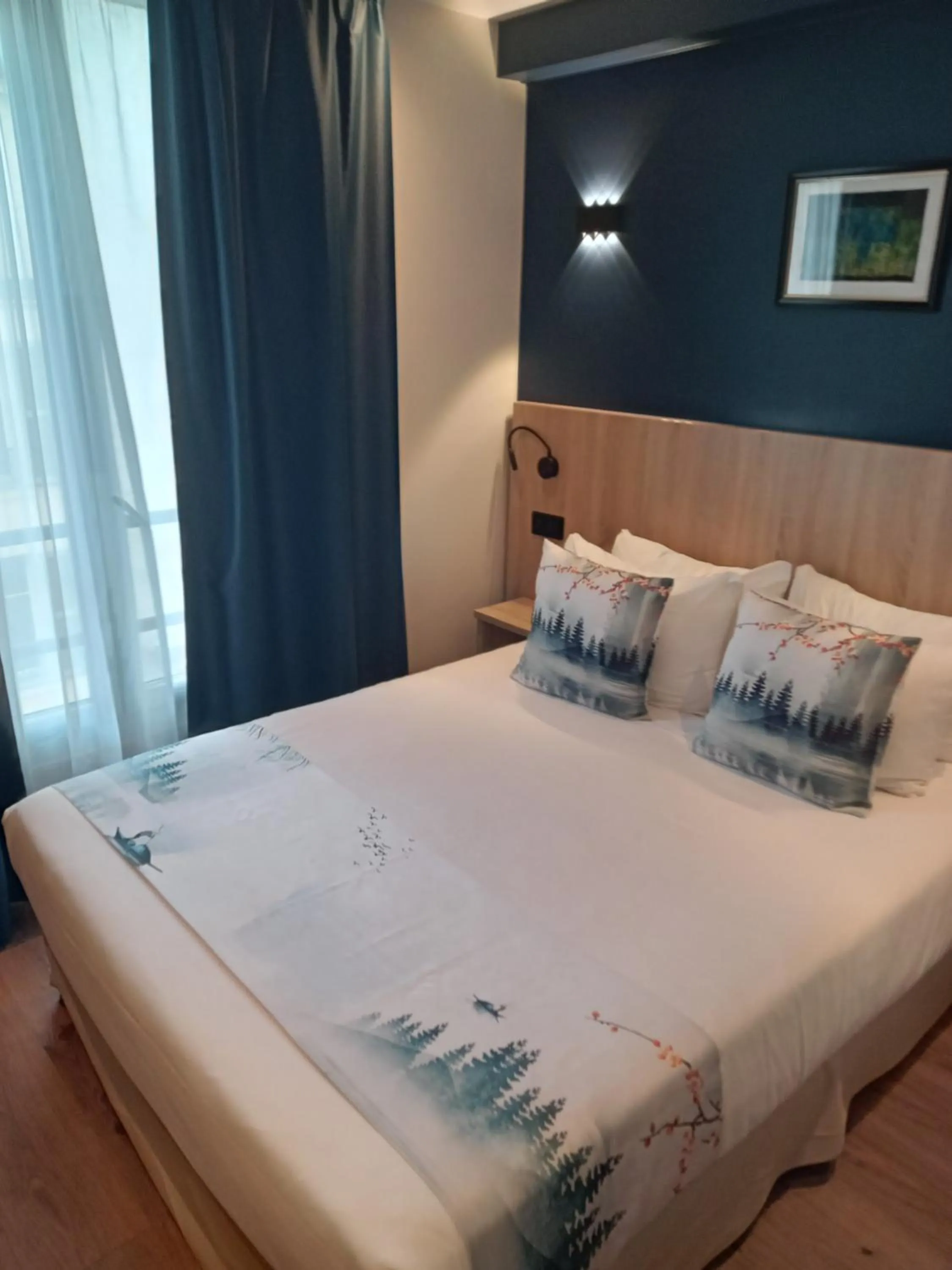 Bed in Hotel Modern Est