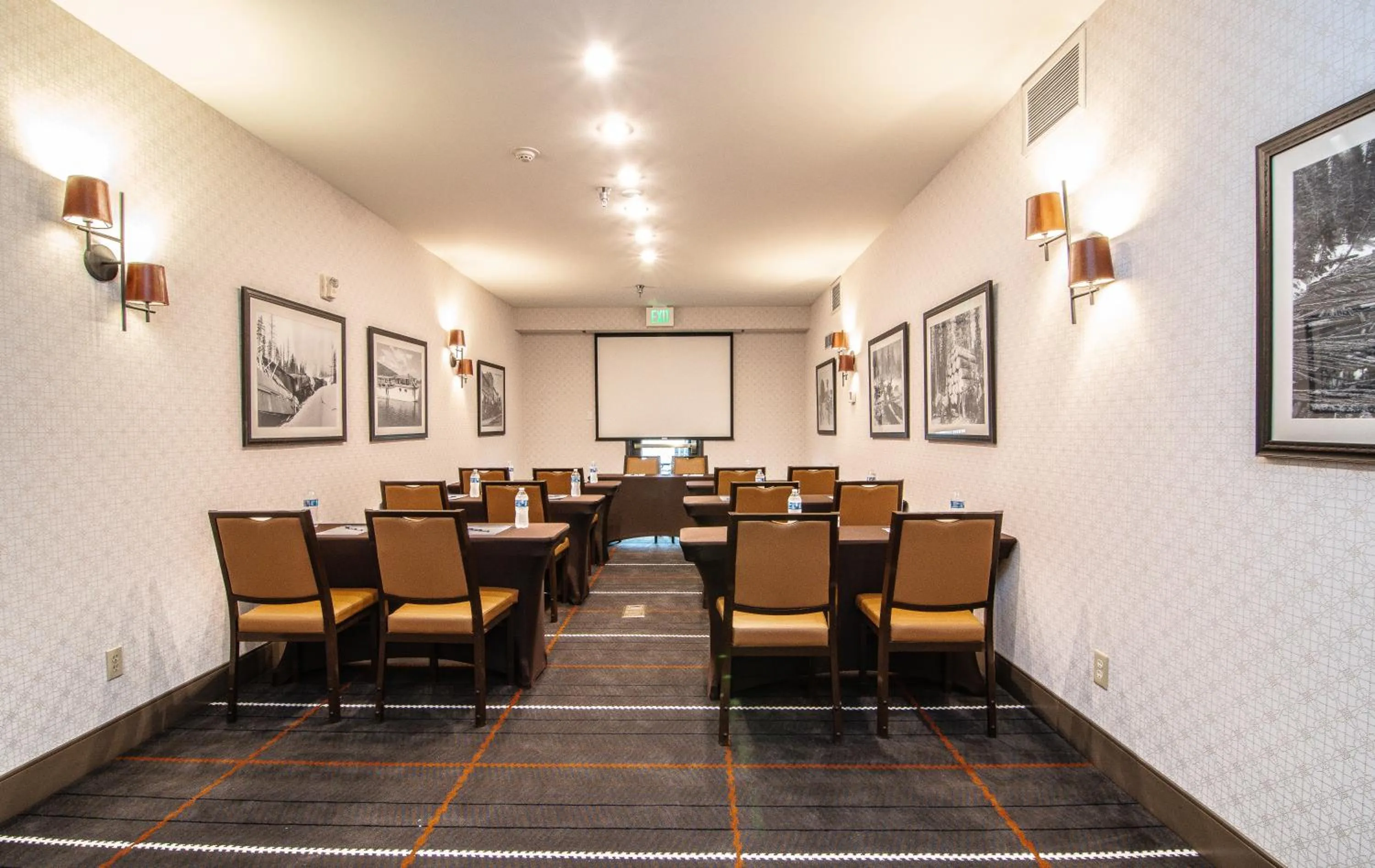 Meeting/conference room in Holiday Inn Express Hotel & Suites Kalispell by IHG