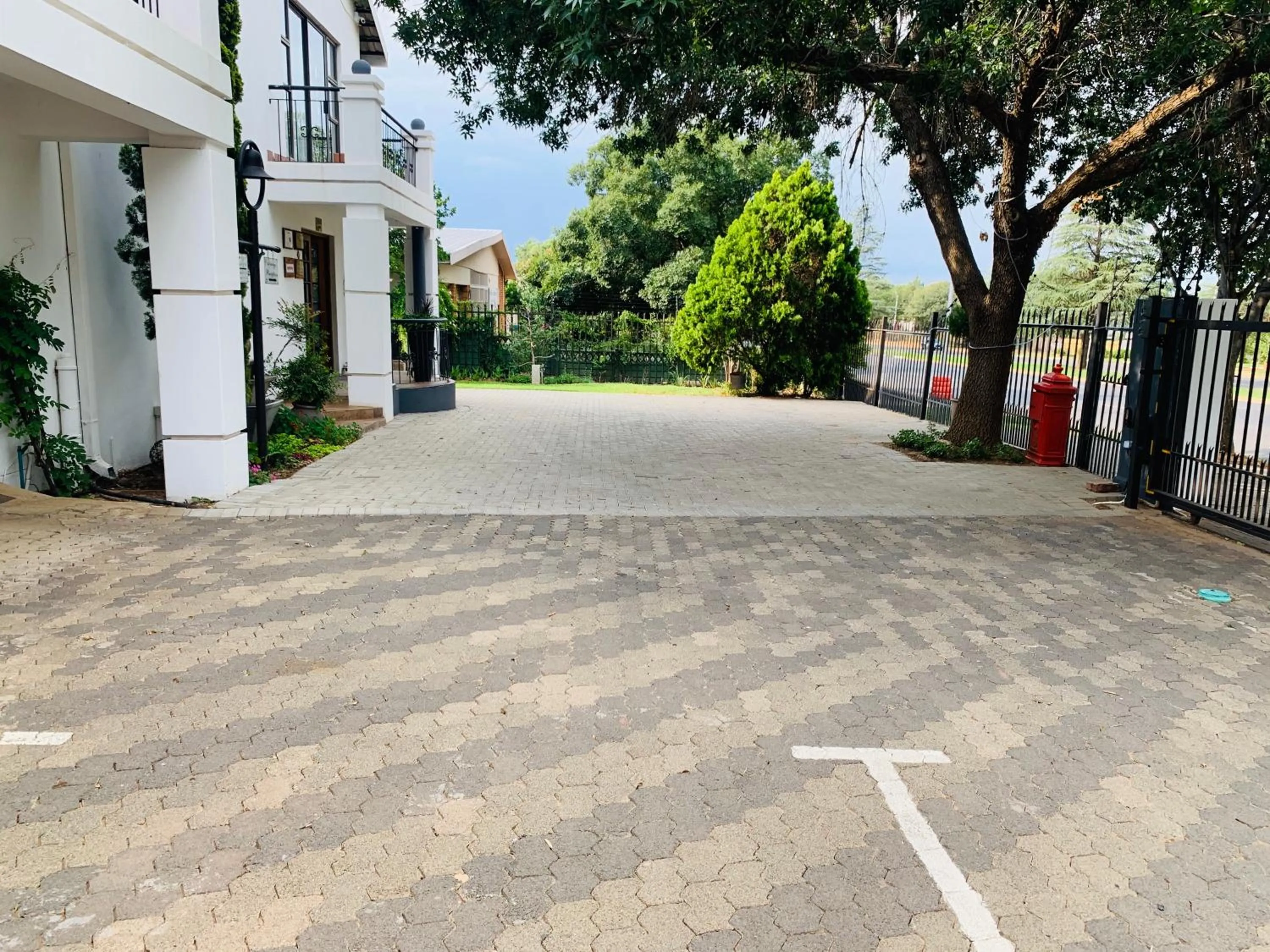 Property building in La Bohéme Gastehuis