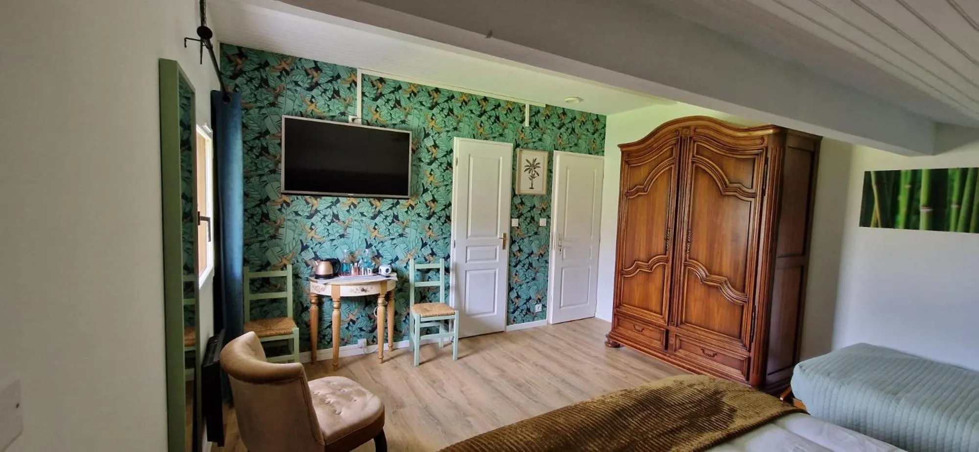 Bedroom, Bed in Villa Goxoki avec piscine Saint Jean Pied de Port