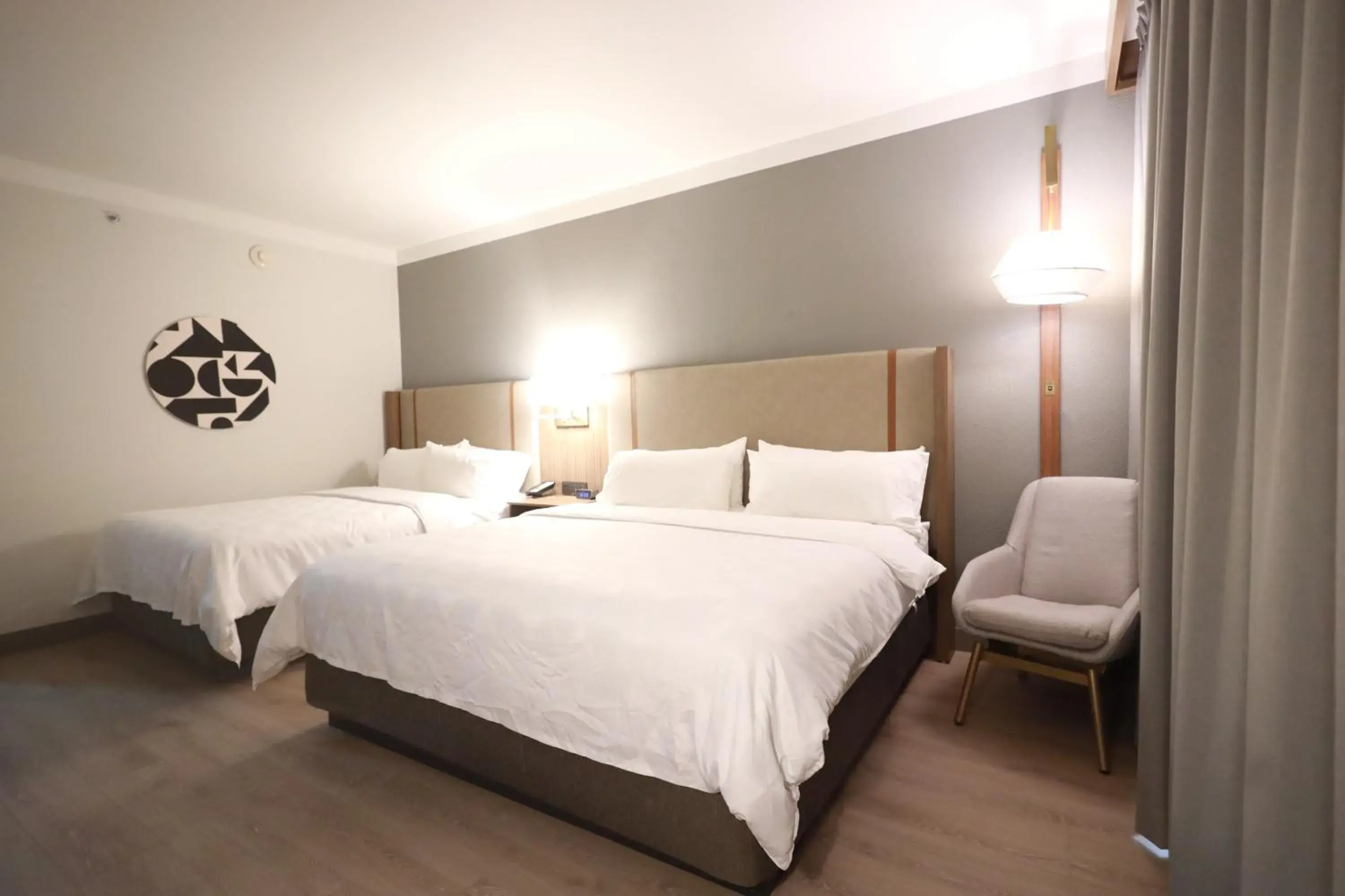 Bed in Holiday Inn Durango by IHG Bed in Holiday Inn Durango by IHG