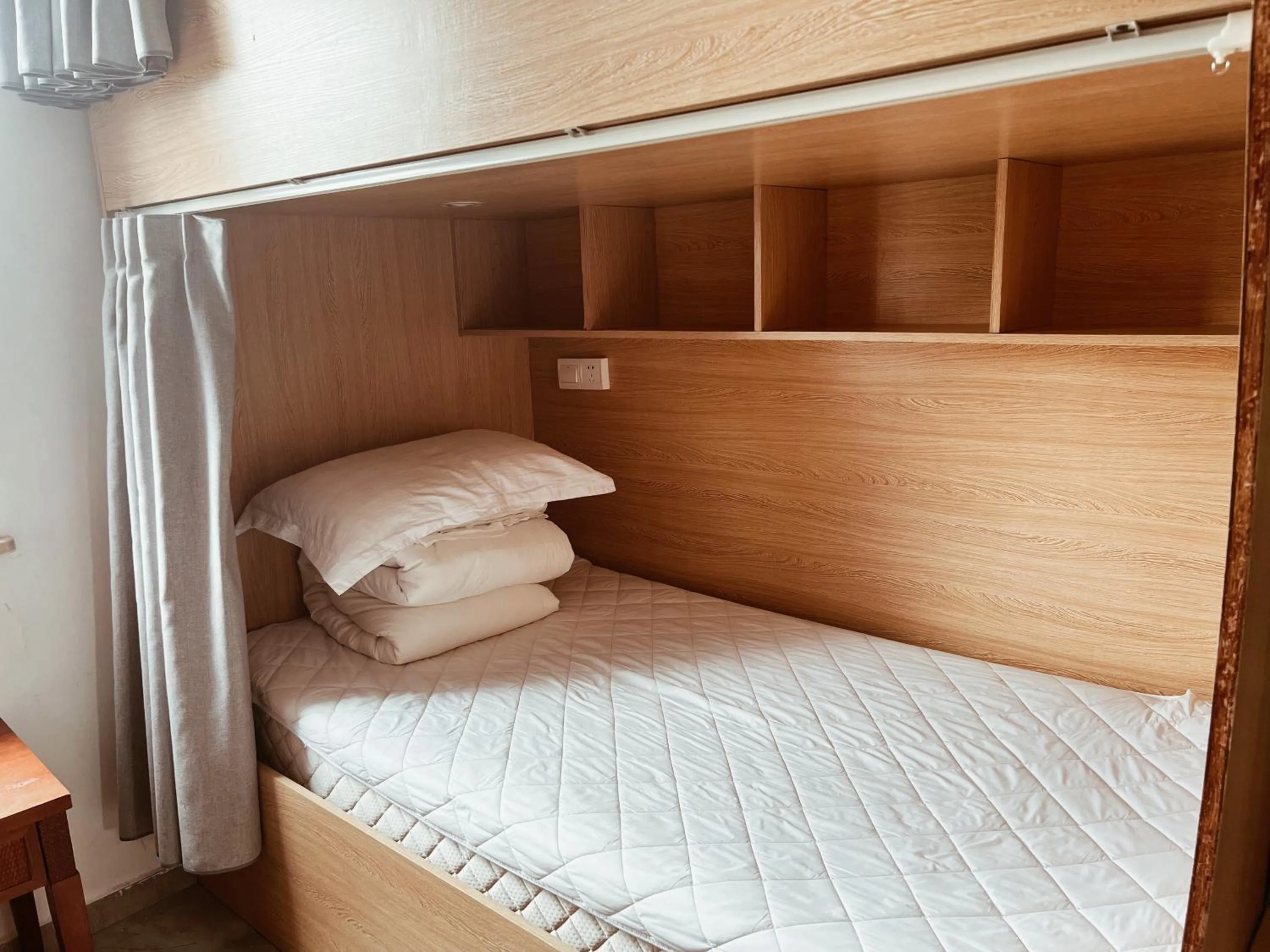 Bed in Jingdezhen International Youth Hostel