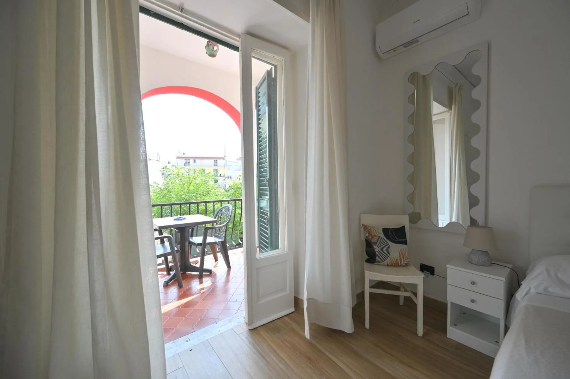 Bed in Charme Hotel La Villa Tina