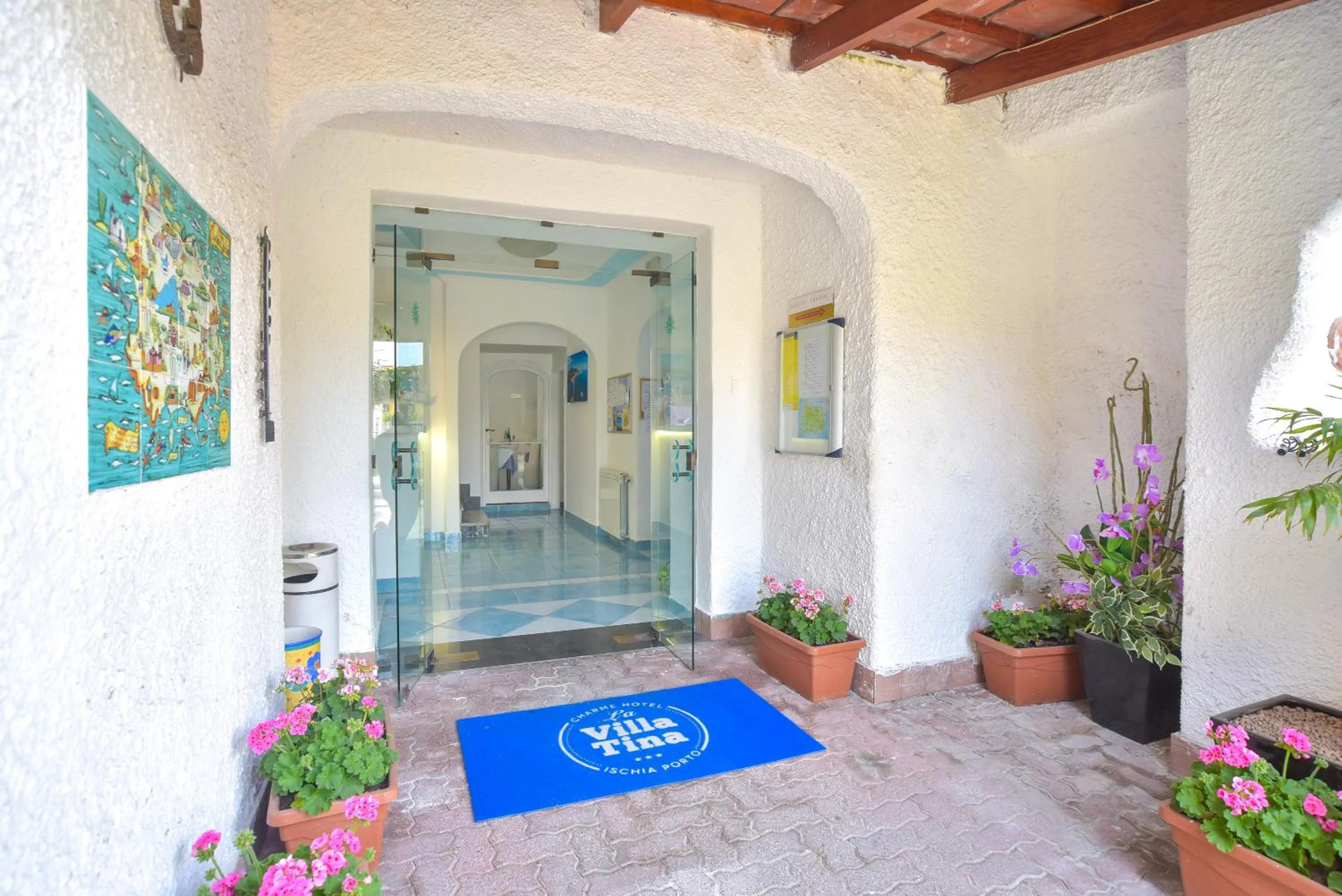 Facade/entrance in Charme Hotel La Villa Tina