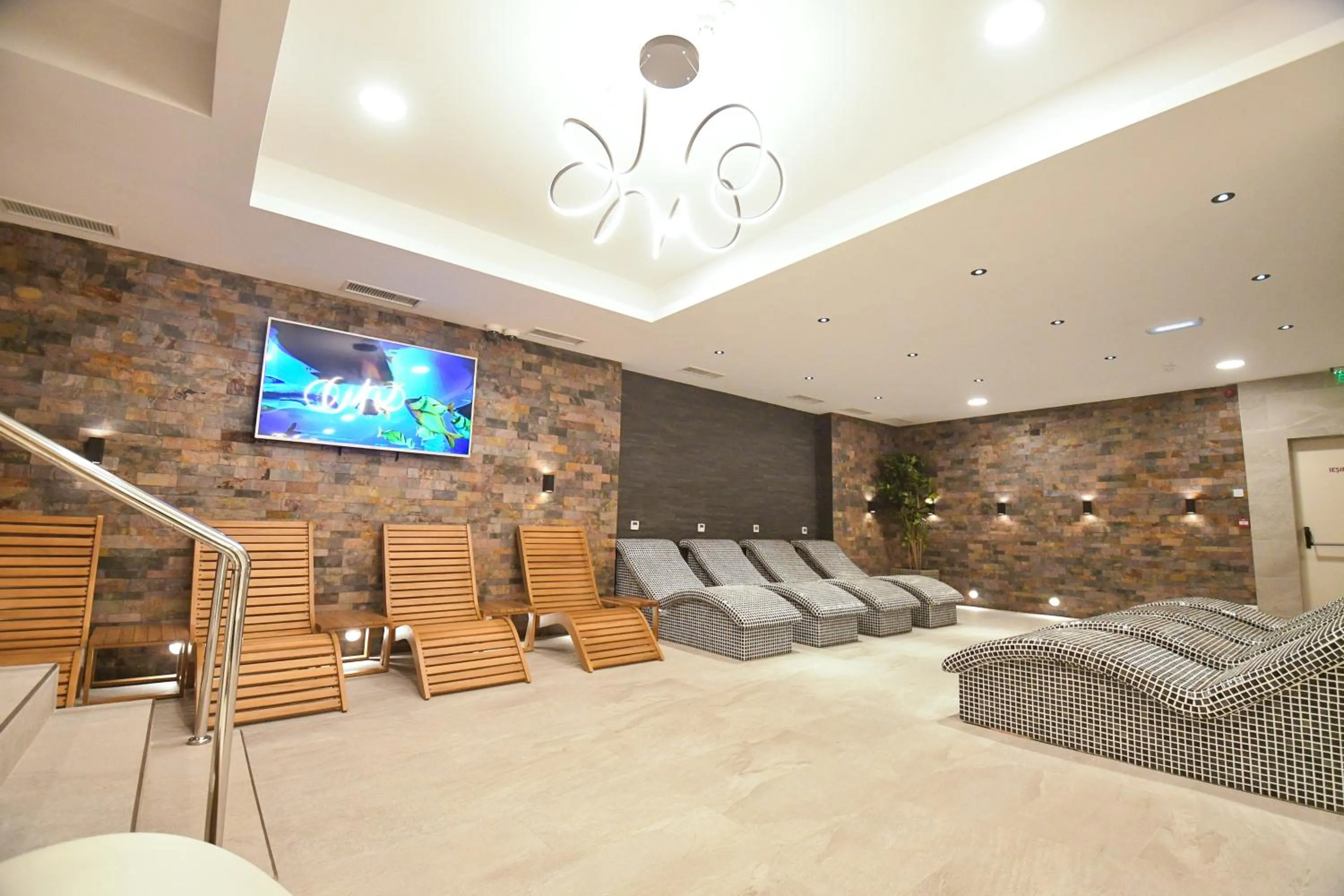 Mirage Resort & Spa